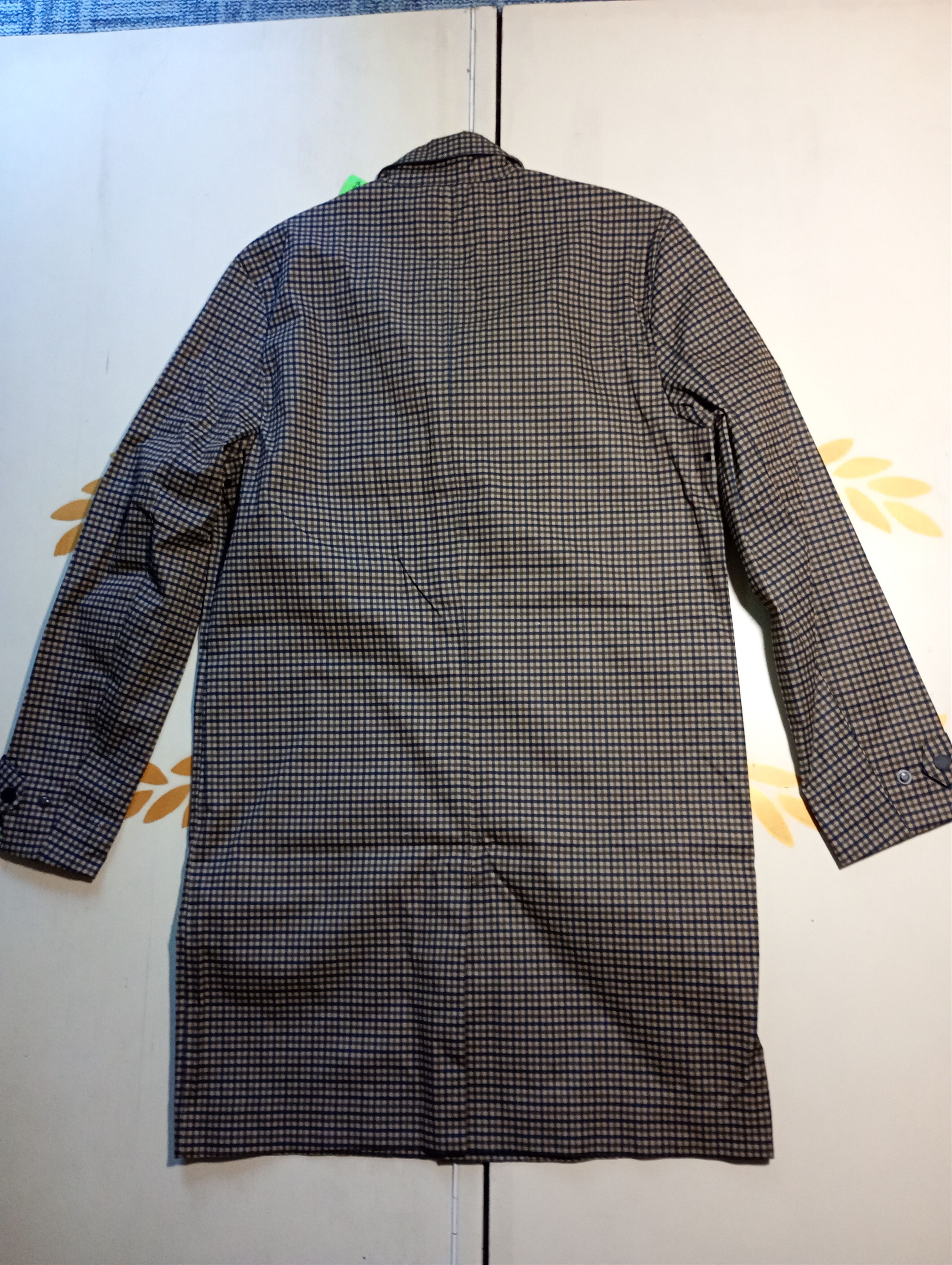 H&M H&M NWT Checkered Raincoat UK 36R Size US S / EU 44-46 / 1 - 11 Thumbnail