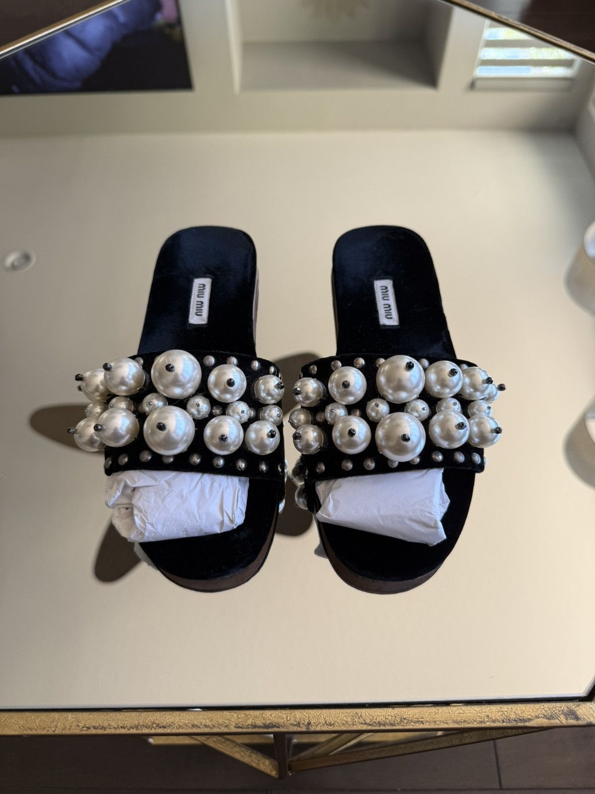 Miu Miu Miu Miu Black Velvet Faux Pearl Embellished Flat Sandal Size US 8 / IT 38 - 1 Thumbnail