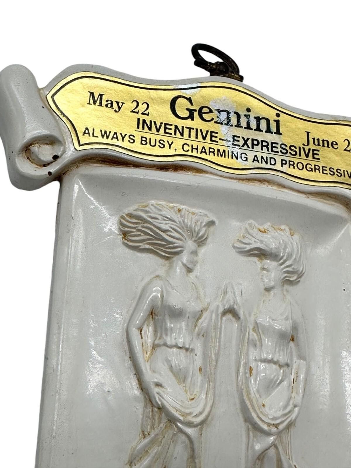 Gemini Vintage Gemini Wall Plaque Plastic Zodiac Sign Decorative Size ONE SIZE - 2 Thumbnail