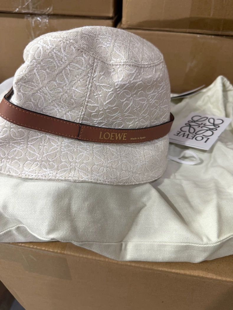 Loewe LOEWE size 57 Cotton bucket hat with embossed logo leather Size ONE SIZE - 1 Thumbnail