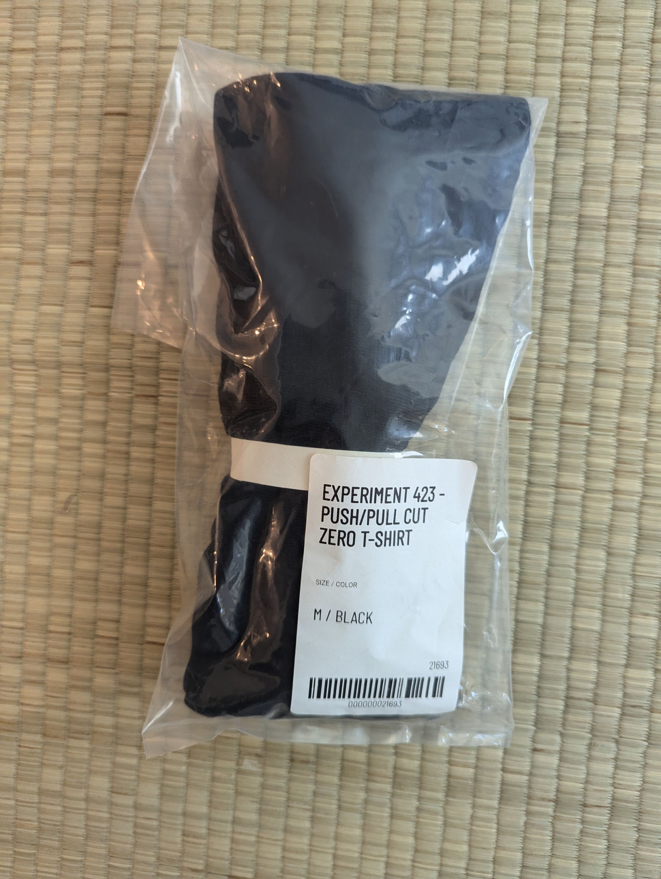 Outlier SOLD OUT NWT Outlier Exp 423 - Push/Pull Cut Zero T-shirt Size US M / EU 48-50 / 2 - 1 Preview