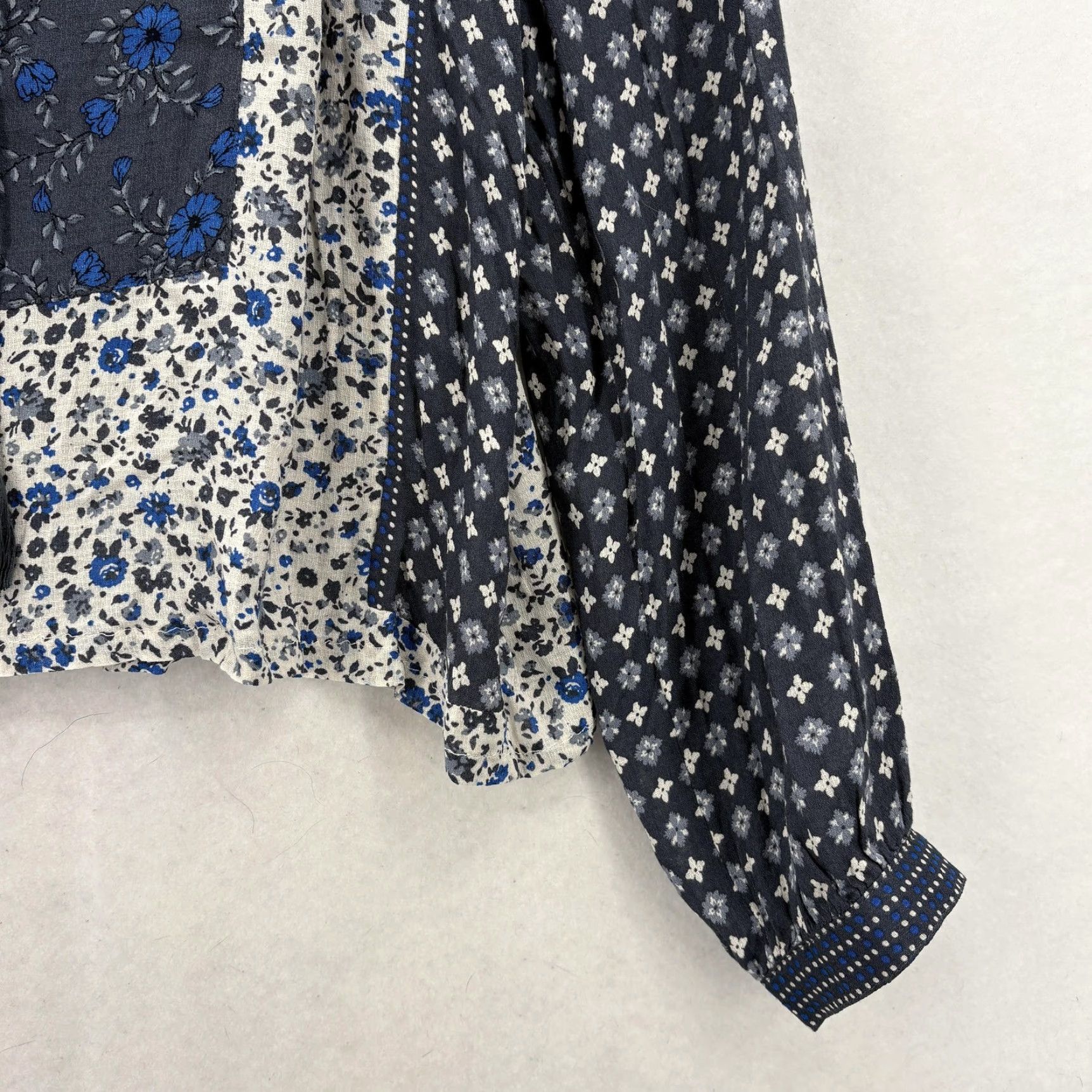 Lucky Brand Lucky Brand Blouse Womens Petite Small Blue Floral Boho Tassel Peasant Top NWT Size S / US 4 / IT 40 - 3 Thumbnail