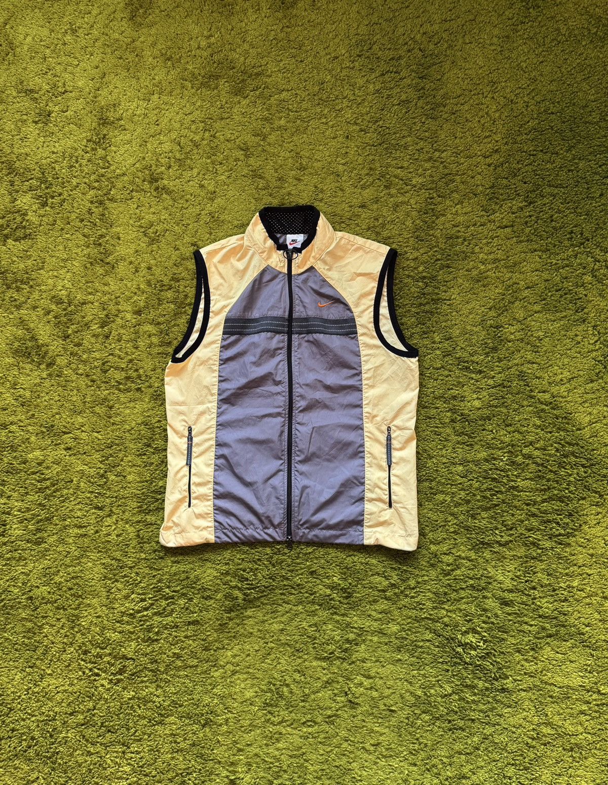 Nike × Vintage Nike 2000s vintage gorpcore style zip vest gilet Y2K Size US M / EU 48-50 / 2 - 1 Thumbnail