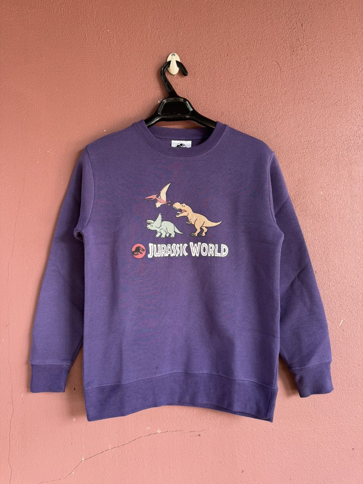 Japanese Brand Jurassic World Sweatshirt Size US S / EU 44-46 / 1 - 1 Thumbnail