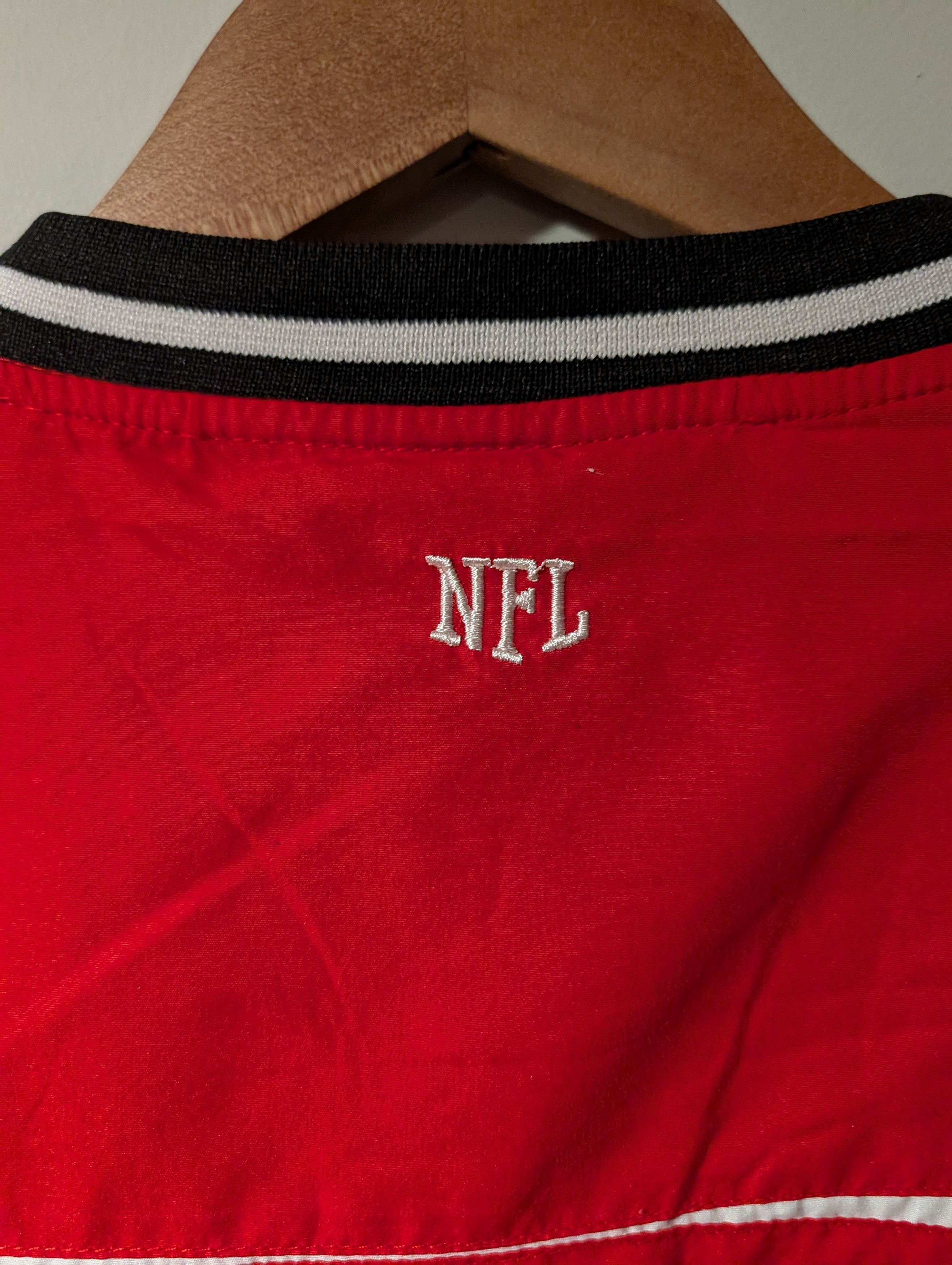 NFL Vintage Y2K Tampa Bay Buccaneers Kids XX-Large Windbreaker Size US XXL / EU 58 / 5 - 6 Thumbnail