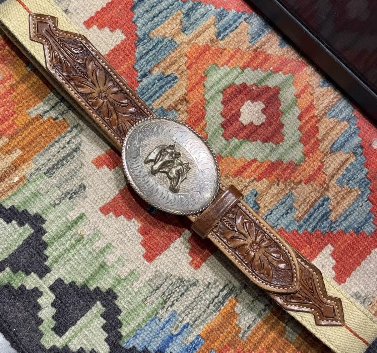 Ralph Lauren Ralph Lauren RL Overlay Carved Horse Head Buckle Belt K22 Size ONE SIZE - 1 Thumbnail