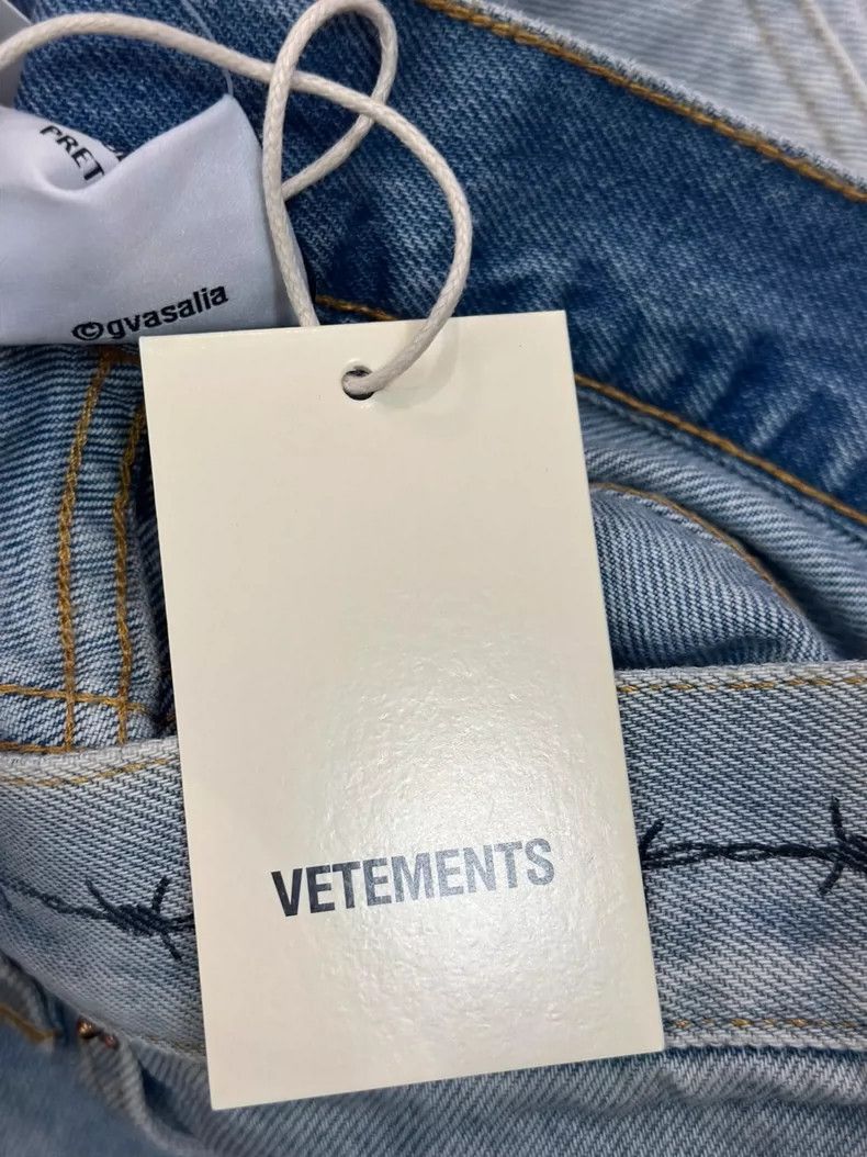 Vetements Vetements SizeM Sanskrit thorn print blue denim pants Size US 30 / EU 46 - 4 Thumbnail
