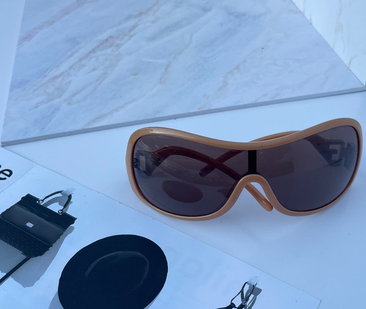 Dolce & Gabbana Dolce and Gahanna vintage sunglasses DG6008B Size ONE SIZE - 5 Thumbnail