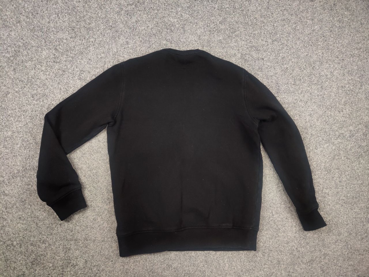 Givenchy Givenchy Girl Logo Embroidery Authentic Crewneck Sweatshirt Size US S / EU 44-46 / 1 - 14 Thumbnail