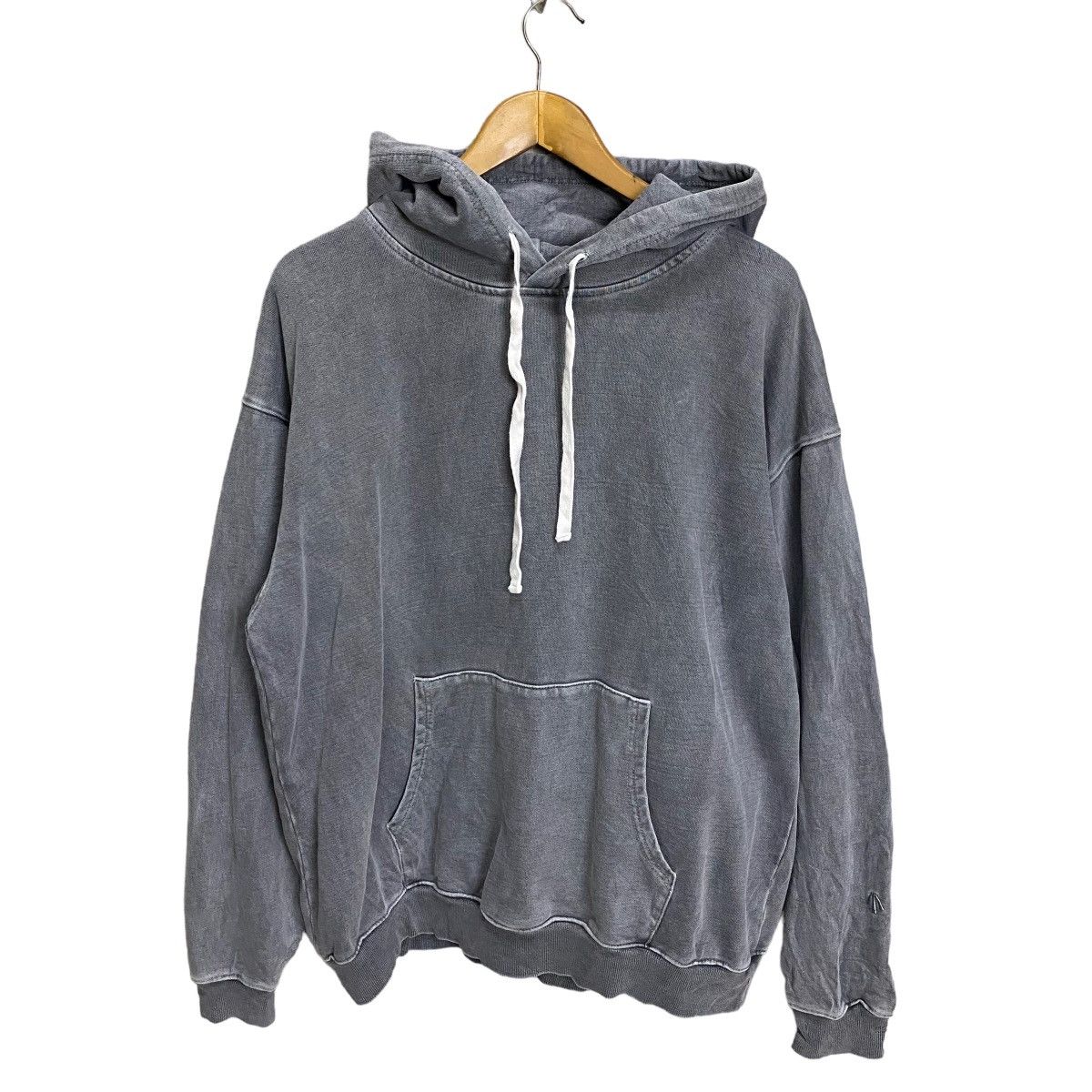 image of Nigel Cabourn Nigel Cabown Arrow Hoodie in Grey, Men's (Size Large)