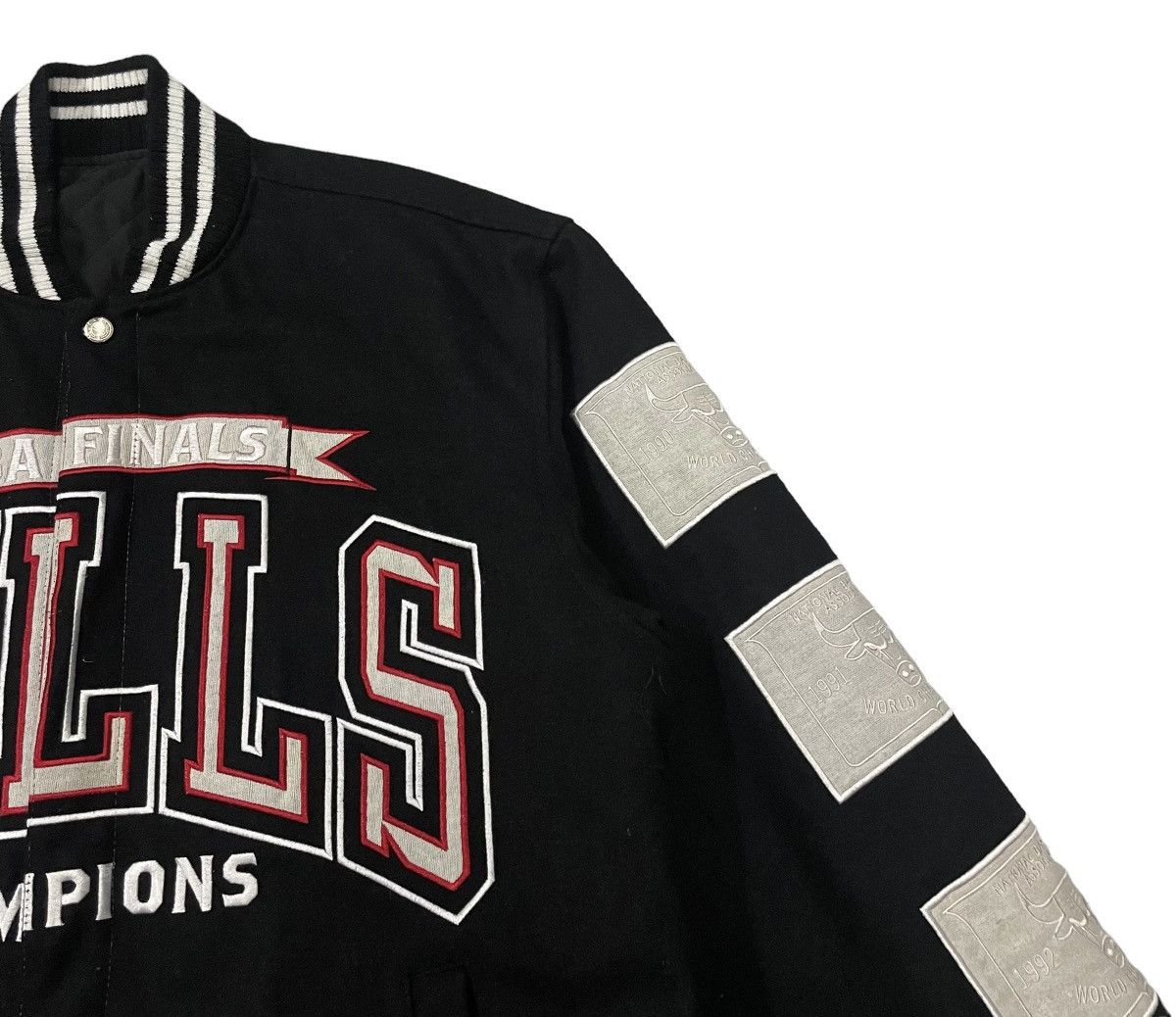 NBA Vintage Chicago Bulls X Jeff Hamilton NBA Wool Varsity Size US S / EU 44-46 / 1 - 9 Thumbnail