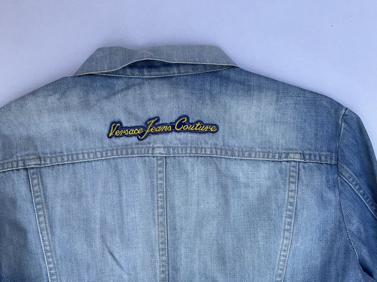 Versace Jeans Couture Versace Jeans Couture denim jacket with patches Size L / US 10 / IT 46 - 14 Thumbnail