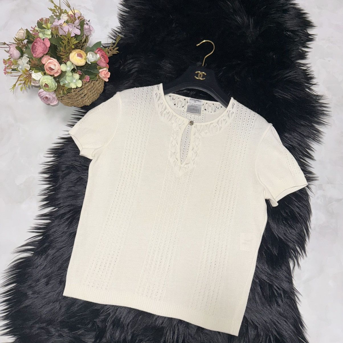 Chanel Chanel COCO button short sleeve knit sweater 42 off-white Size M / US 6-8 / IT 42-44 - 5 Thumbnail