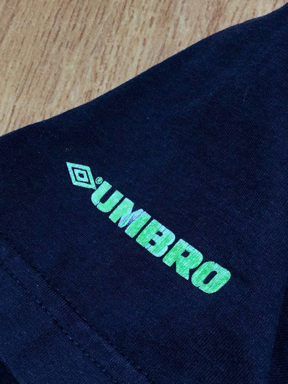 Nike VINTAGE UMBRO VERY RARE Big Center Logo Size US M / EU 48-50 / 2 - 5 Thumbnail