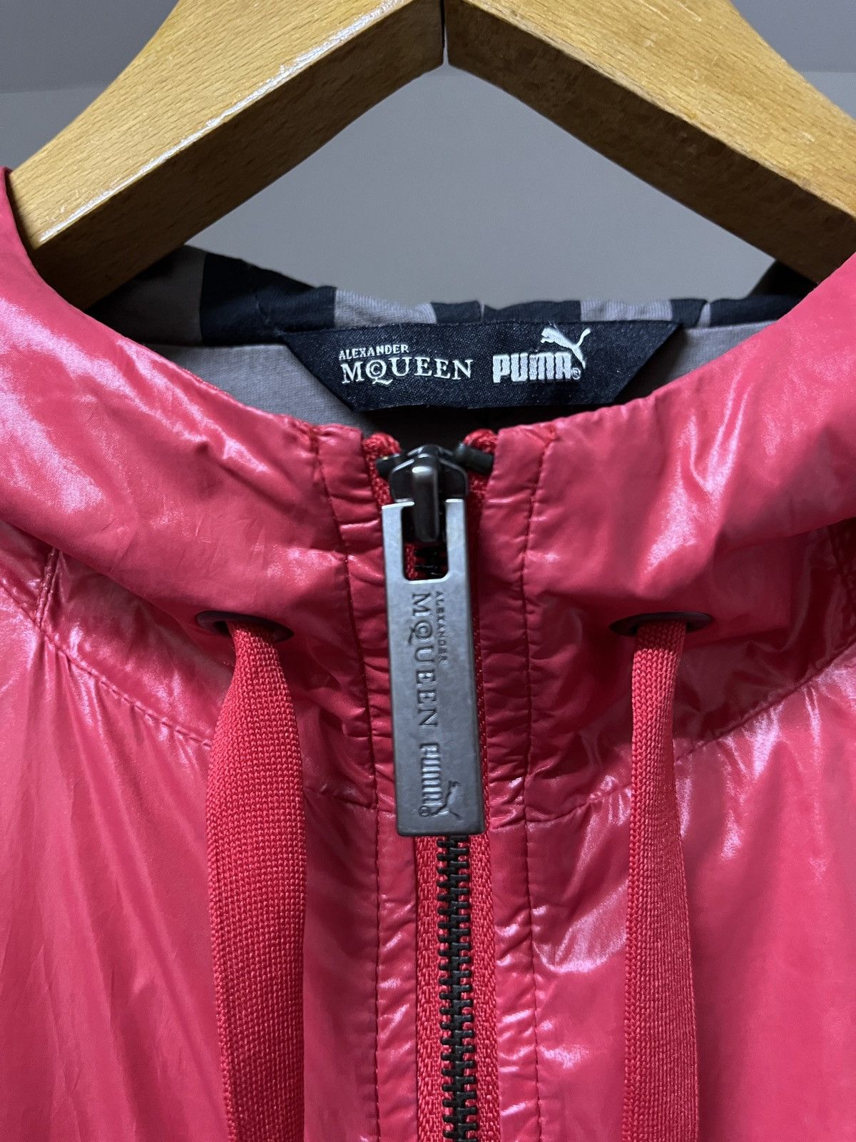 Alexander McQueen × Puma Alexander Mcqueen Puma Running Jacket Size M / US 6-8 / IT 42-44 - 2 Thumbnail