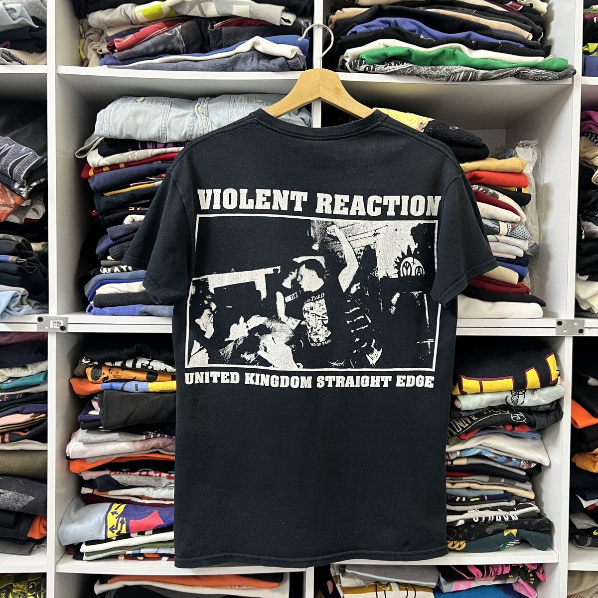 Band Tees VTG VIOLENT REACTION Size US S / EU 44-46 / 1 - 2 Thumbnail