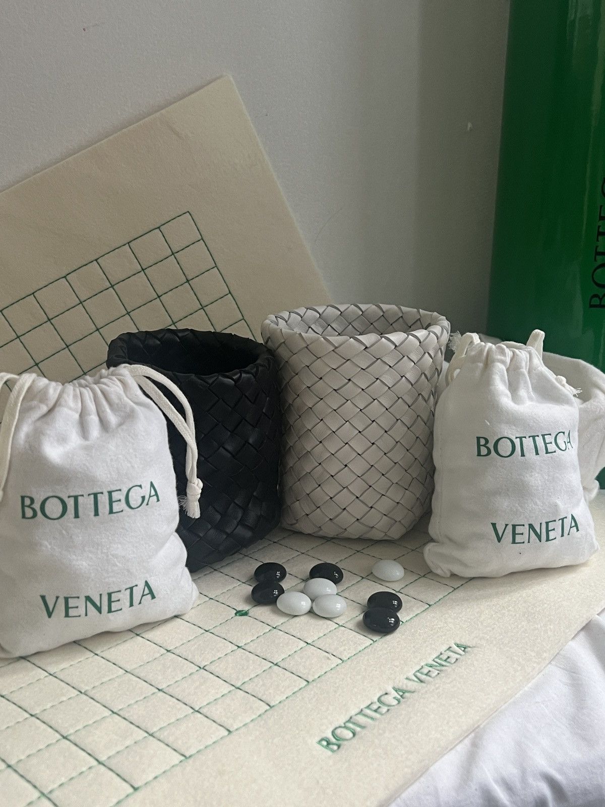 Bottega Veneta ⚫️⚪️Bottega Veneta class go chess board game home decor Size ONE SIZE - 4 Thumbnail