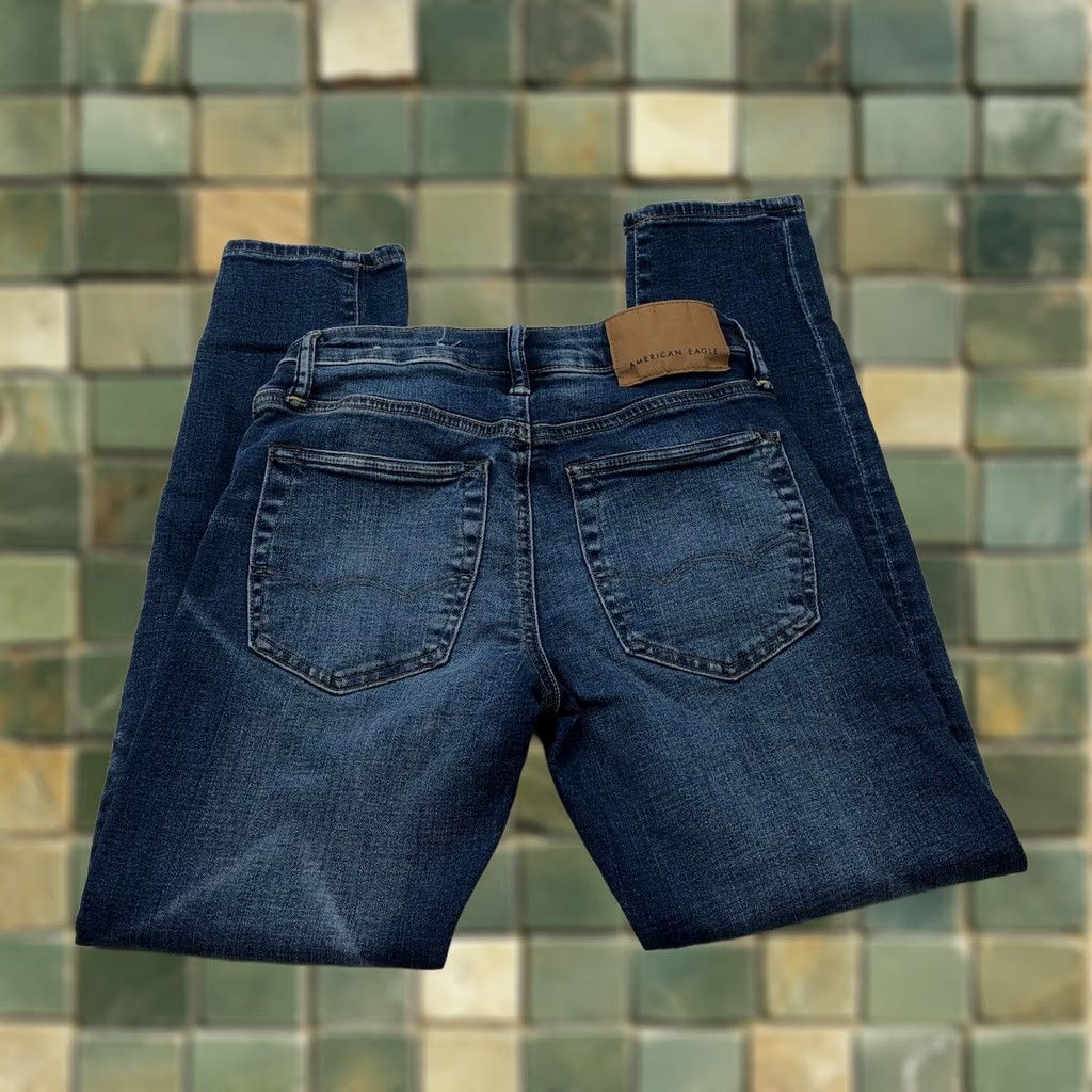 American Eagle Outfitters VINTAGE American Eagle Outfitters Athletic Skinny Jeans 26x28 25W 27L Mens Blue 27in Inseam Stretch Regular Denim Zip Men Size US 26 / EU 42 - 1 Thumbnail