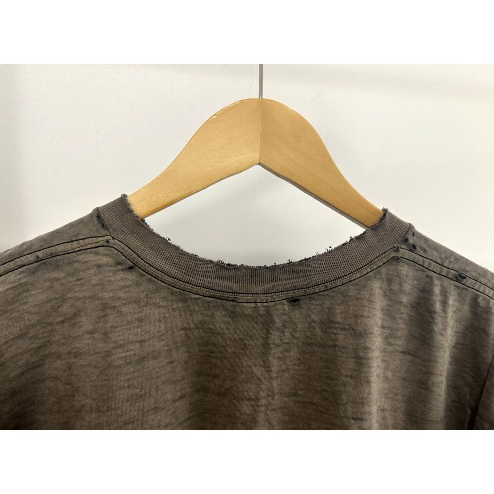 Carhartt VINTAGE Carhartt WIP Pocket T-Shirt XL Gradient Sun Faded Thrashed Distressed Worn Mens Size US XL / EU 56 / 4 - 7 Thumbnail