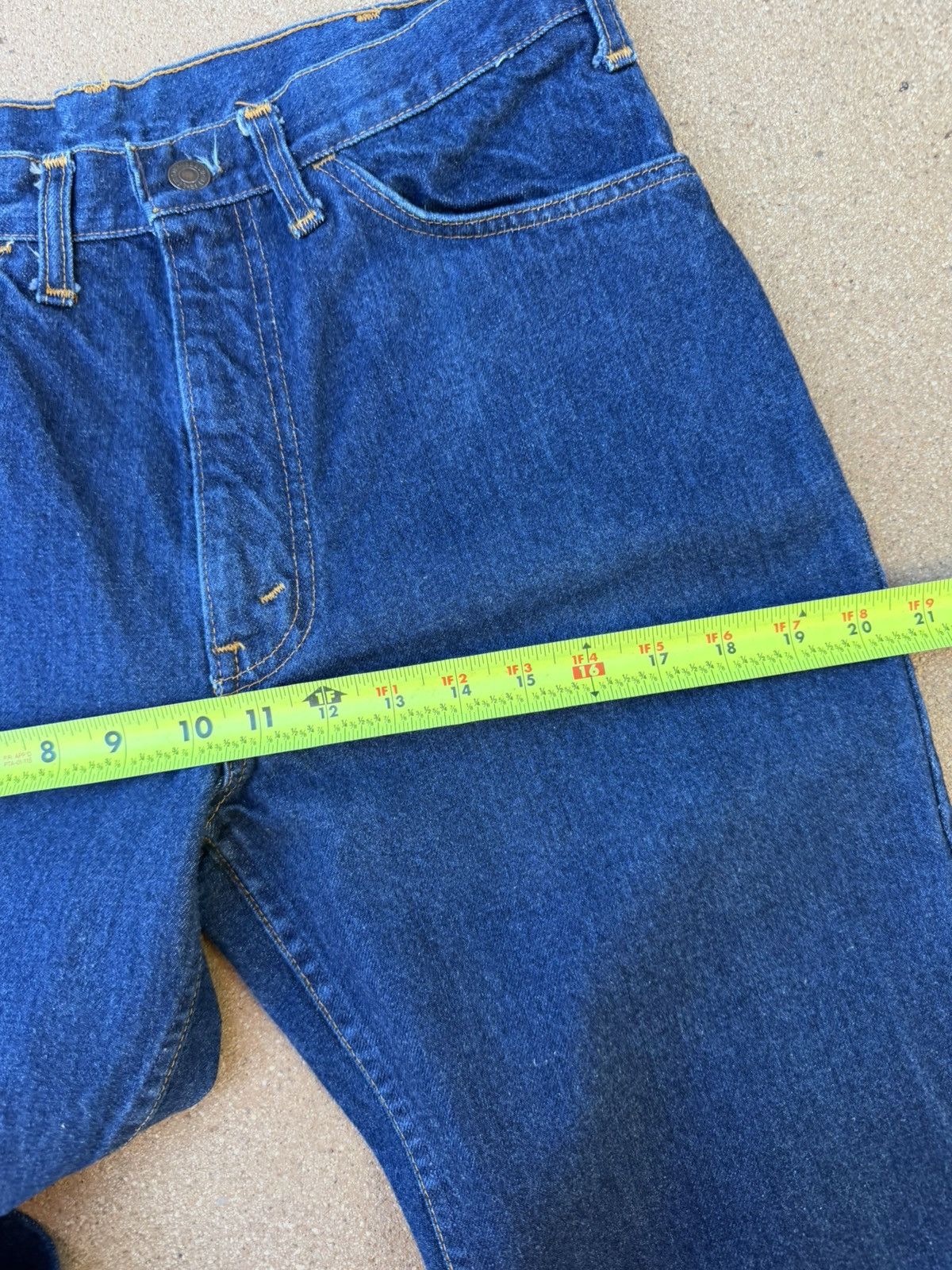 Levi's Vtg 80’s Levi’s 646 Orange Tab Bellbottom Flare Jeans 31x31 Size US 31 - 12 Thumbnail