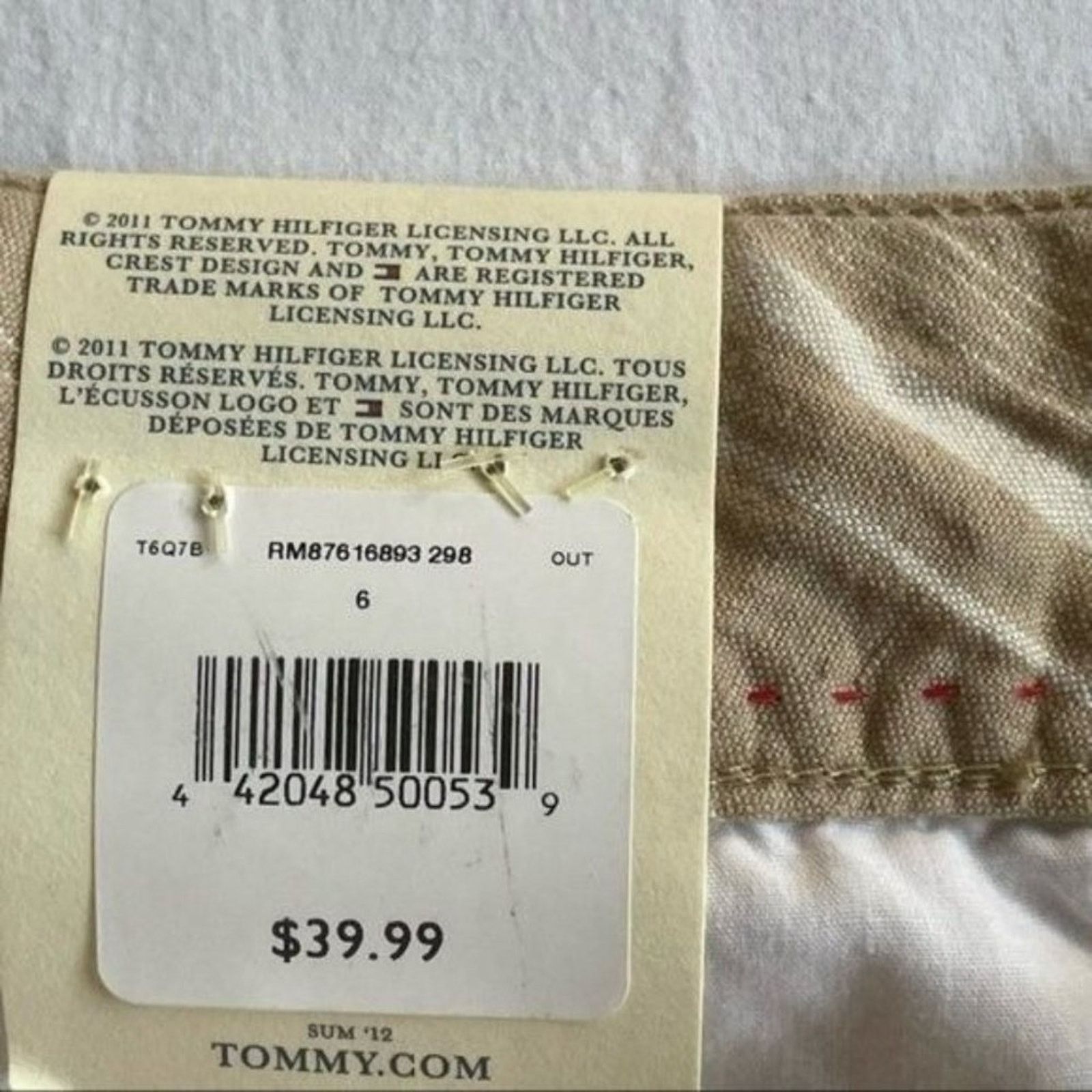 Tommy Hilfiger Tommy Hilfiger NWT· Size 6 · Linen Blend Chino Shorts Beige Size 28" / US 6 / IT 42 - 9 Thumbnail