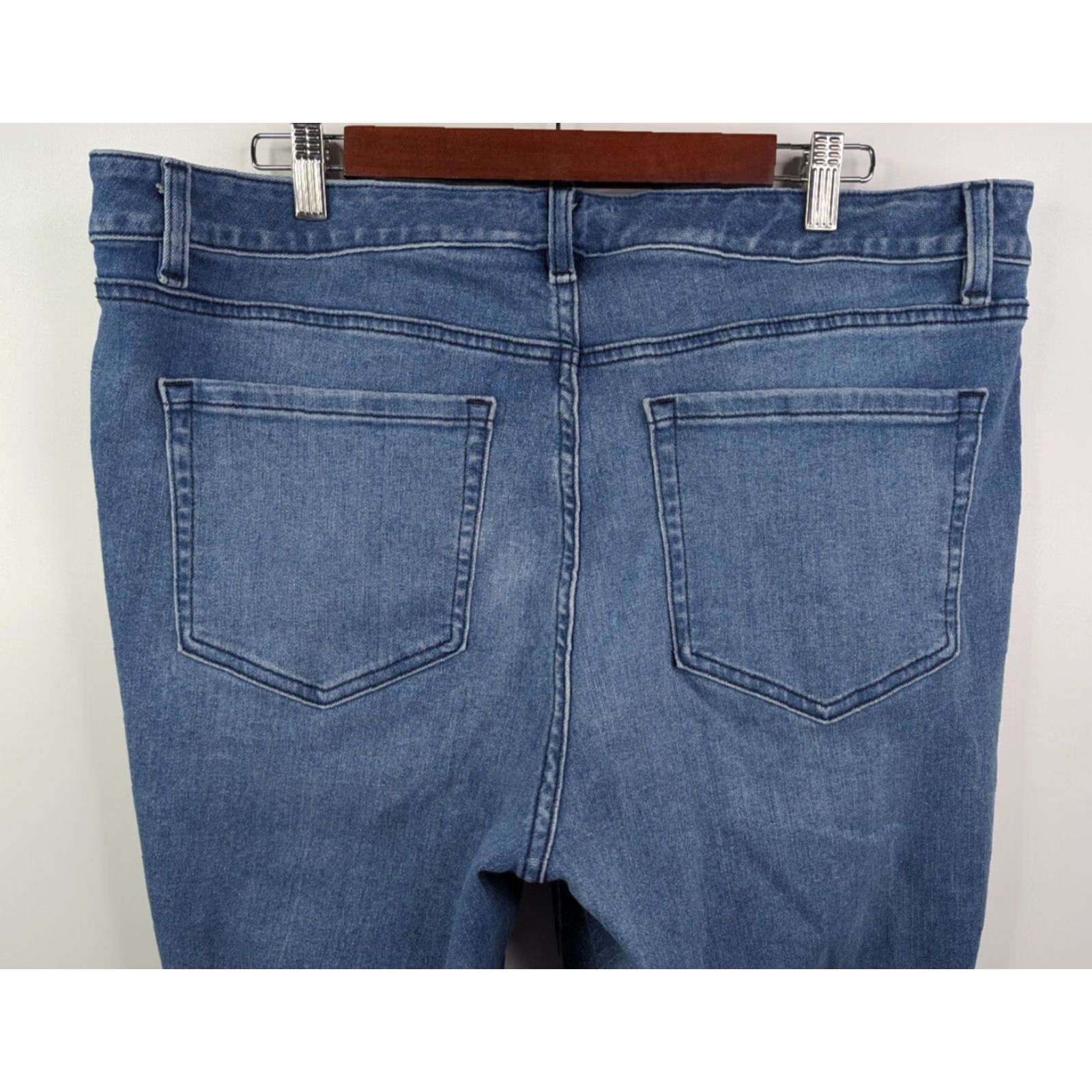 Vintage Lane Bryant Jeans Signature Fit Mid-Rise Skinny Size 18 Blue Cotton Blend Denim 5-Pocket Design City Womens Size 40" / US 18 - 4 Thumbnail