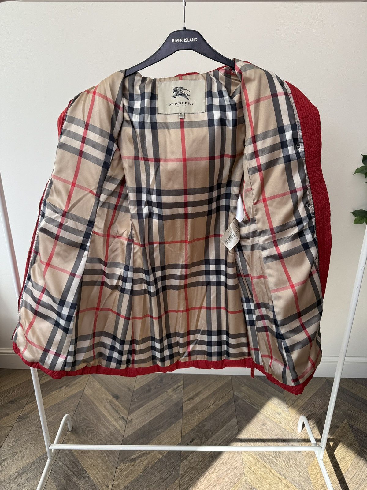 Burberry Vintage Burberry Belted Puffer Jacket Nova Check Women Size XS / US 0-2 / IT 36-38 - 11 Thumbnail