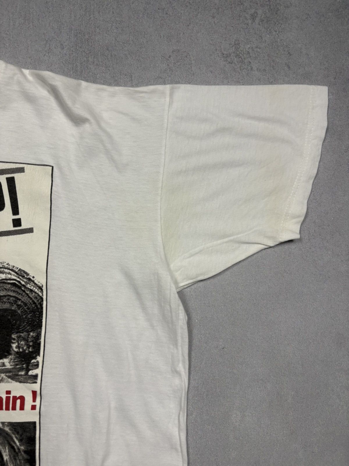 Band Tees Vintage 80s The Beatles Melody Maker Help Promo T-shirt Tour Size US XL / EU 56 / 4 - 4 Thumbnail
