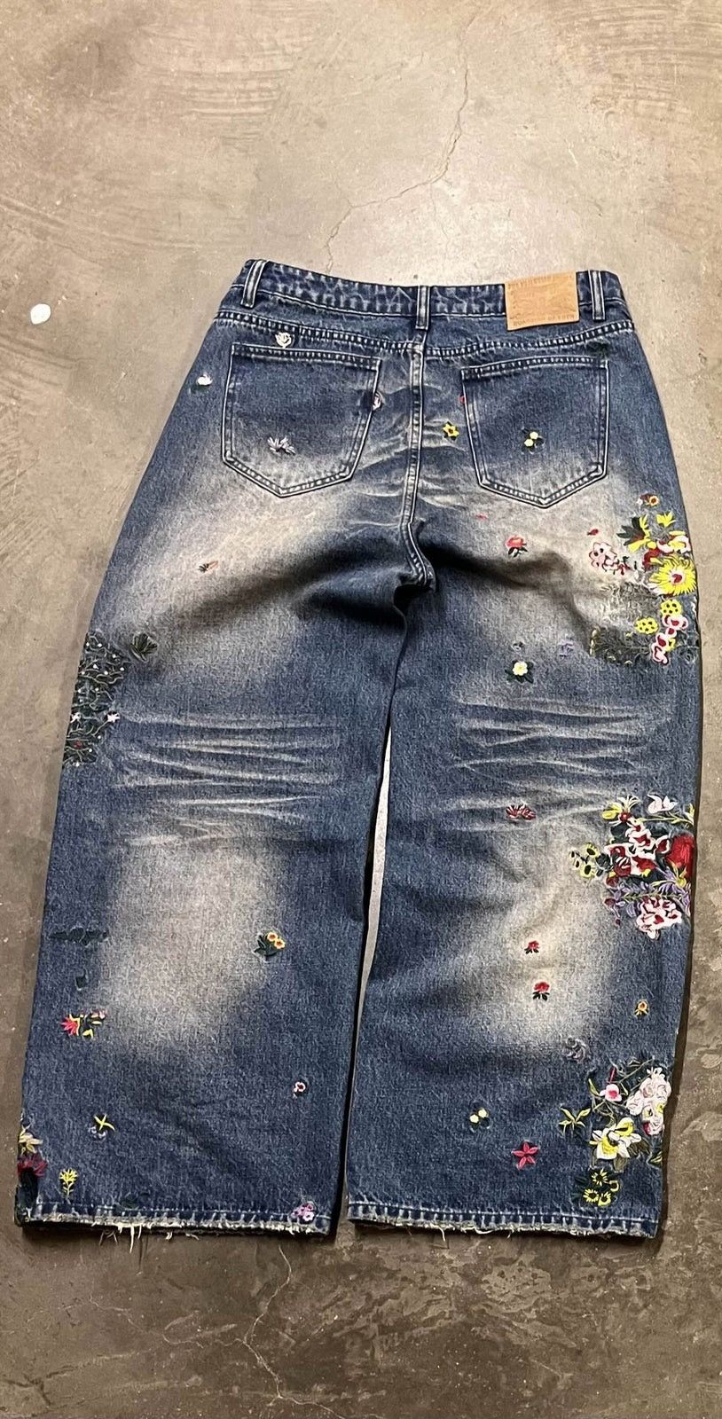 Other Denim Embroidery Jeans tree of life Size US 30 / EU 46 - 2 Thumbnail