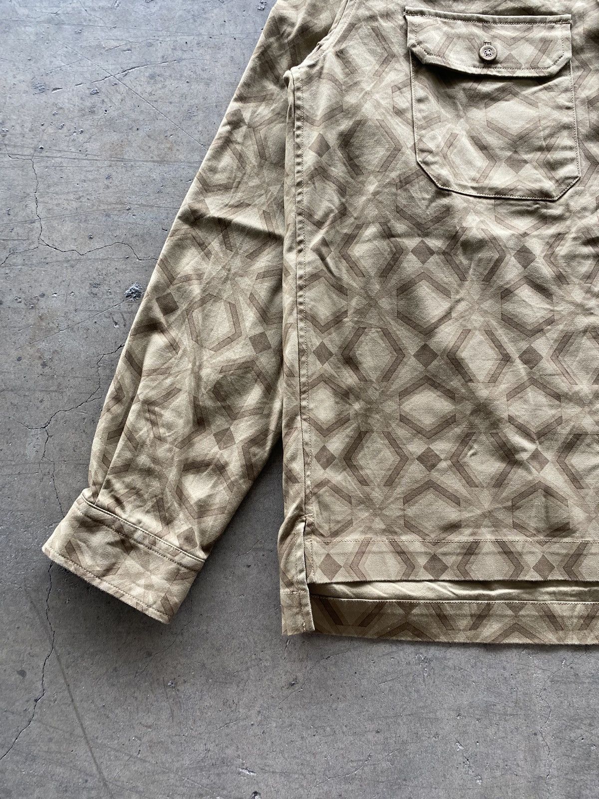 White Mountaineering White Mountaineering Pattern Shirt Size US M / EU 48-50 / 2 - 5 Thumbnail