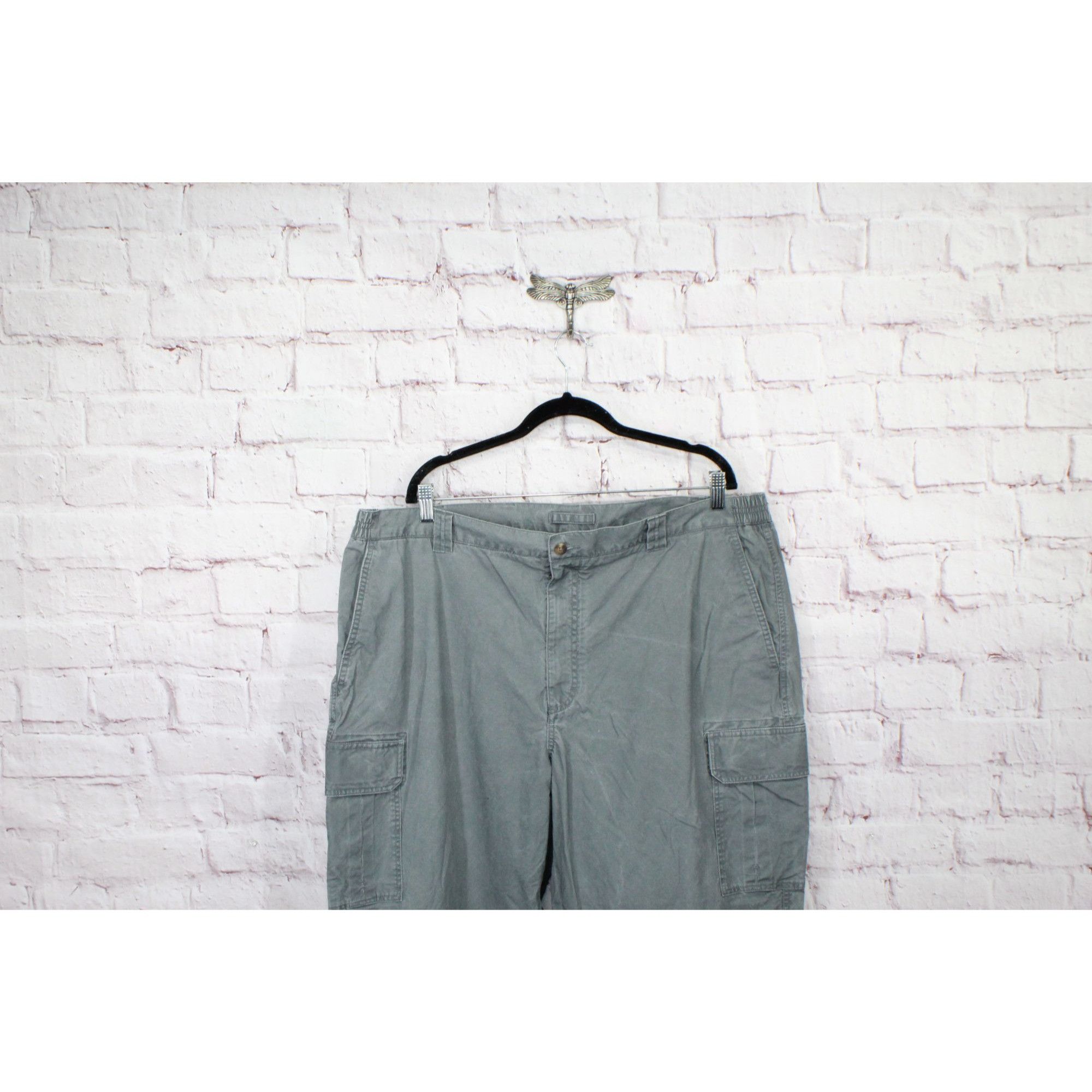 L.L. Bean LL Bean Tropic Weight Cargo Pants Natural Fit Comfort Waist Size US 44 / EU 60 - 2 Thumbnail