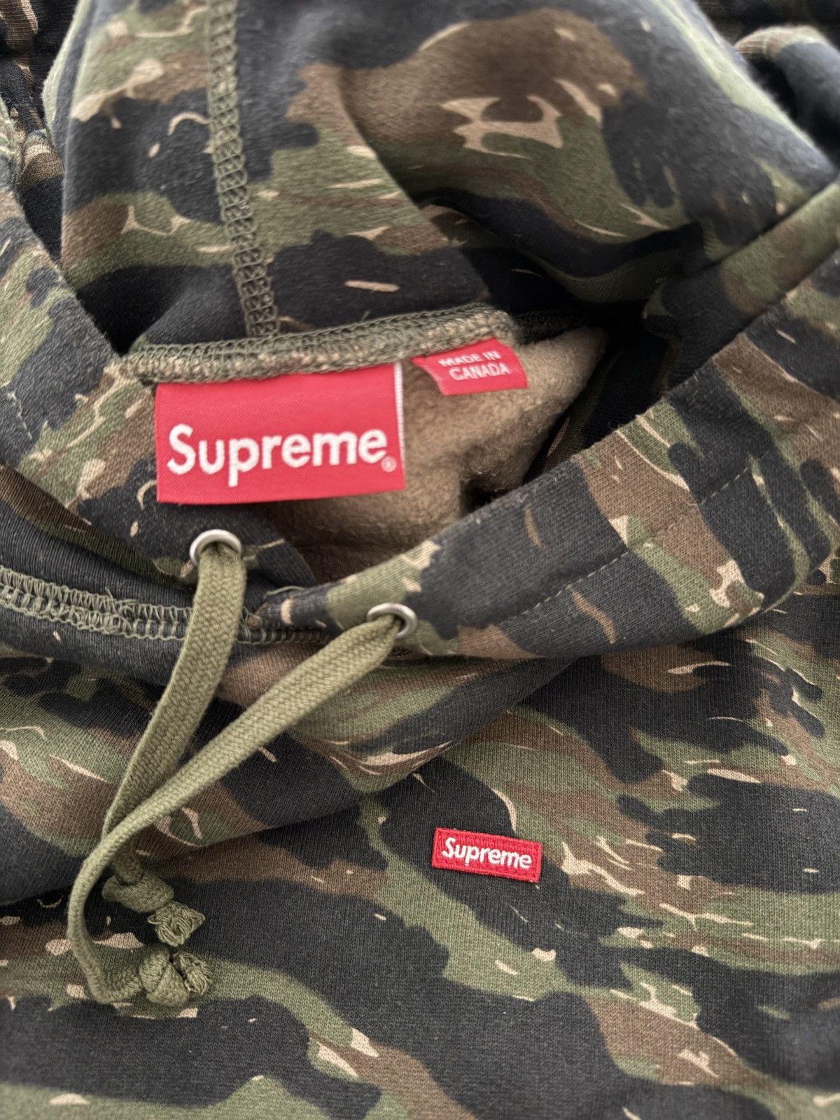 Supreme Supreme Tiger Camo Small Bo Logo Hoodie Size US L / EU 52-54 / 3 - 2 Thumbnail