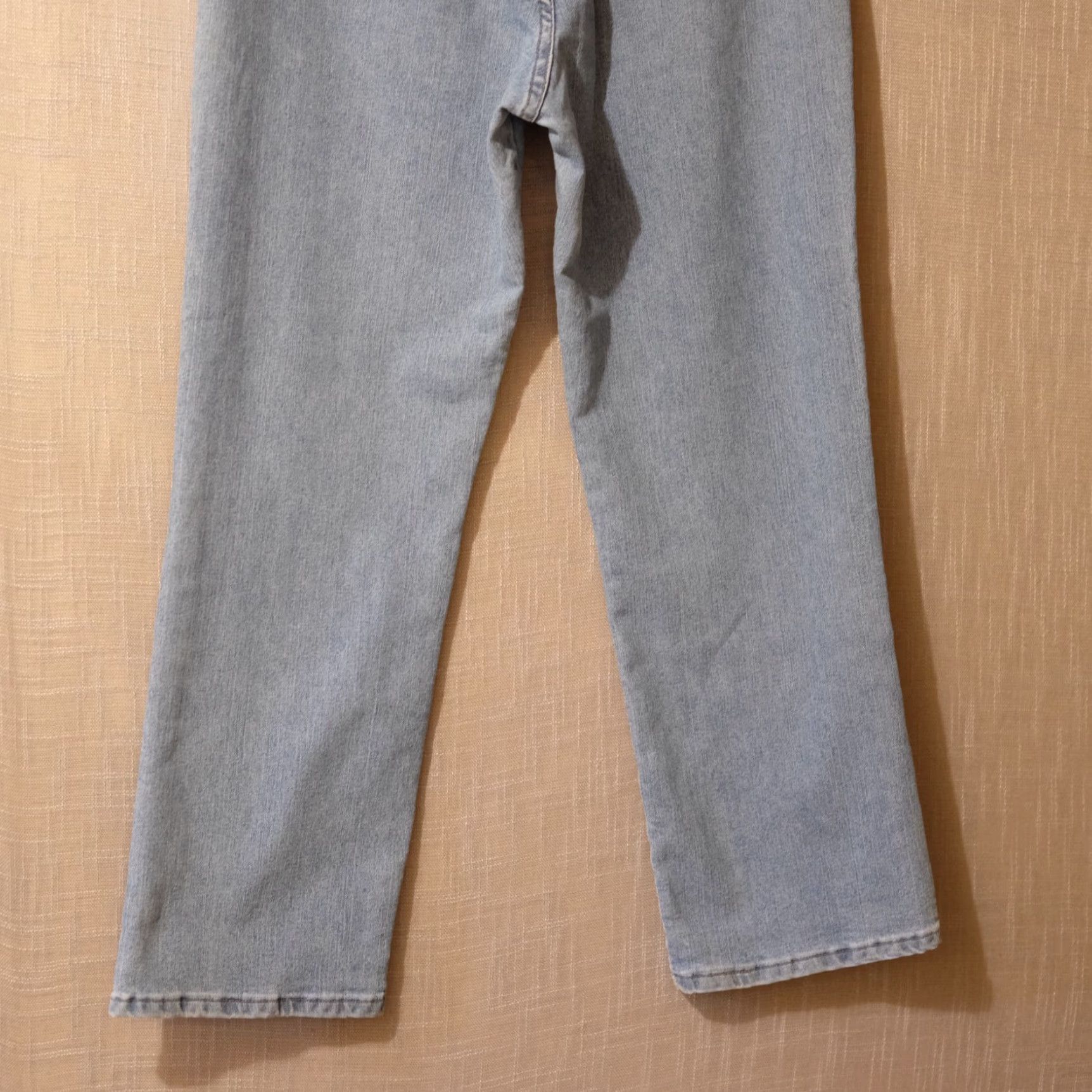 Lee Lee Jeans Relaxed Fit Straight Leg Jeans Stretch Womens Size 14 Petites Short Blue Cotton/Polyester/Spandex Denim Inseam 29 in Size 36" / US 14 / IT 50 - 7 Thumbnail