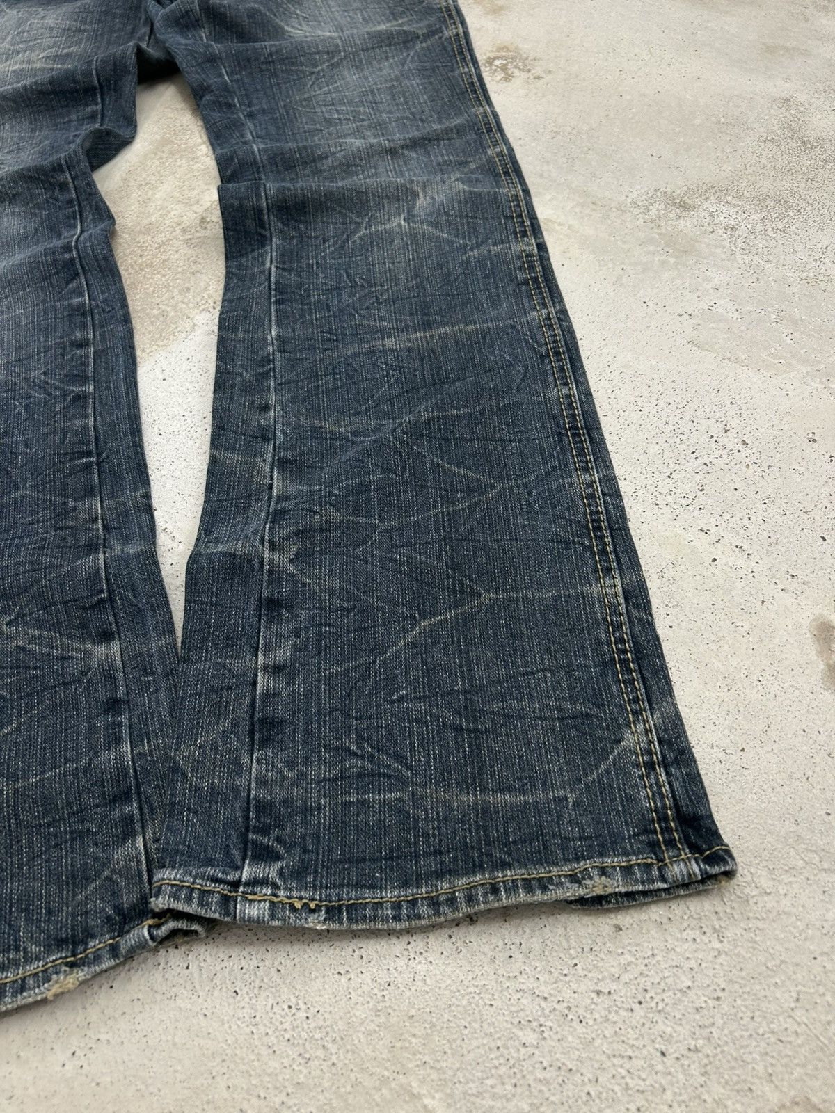 Hysteric Glamour × If Six Was Nine × Japanese Brand Flare Colza Japan Clawn Marks Fade Washed Heavy Whiskered Size US 30 / EU 46 - 3 Thumbnail