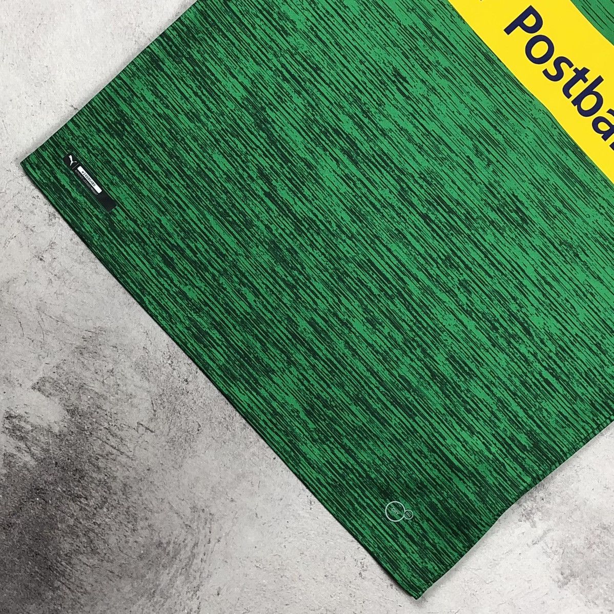 Puma Borussia Monchengladbach 2018-2019 Puma Third Soccer Jersey Size US M / EU 48-50 / 2 - 9 Thumbnail