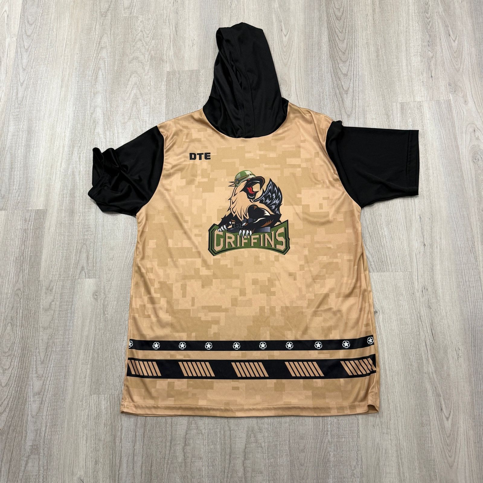 Vintage Grand Rapids Griffins Camo Hooded Shirt Men's Extra Large Size US XL / EU 56 / 4 - 1 Thumbnail