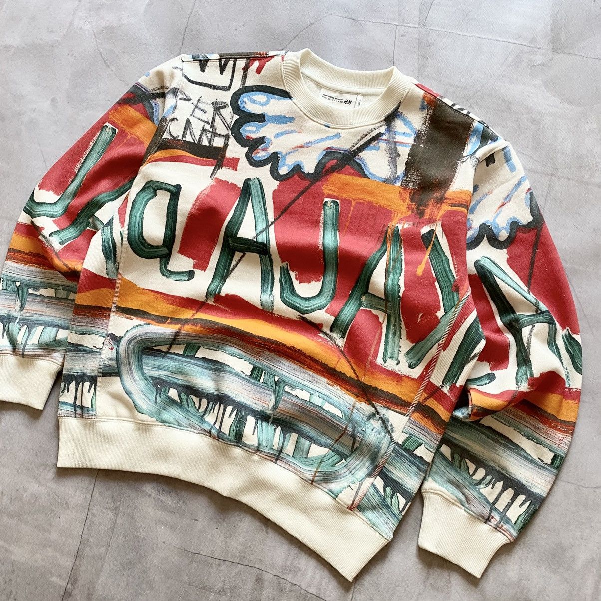 H&M × Jean-Michel Basquiat × Who Decides War Who Decided War x H&M x Jean Michel Basquiat Sweatshirt Y2K Size US S / EU 44-46 / 1 - 2 Thumbnail
