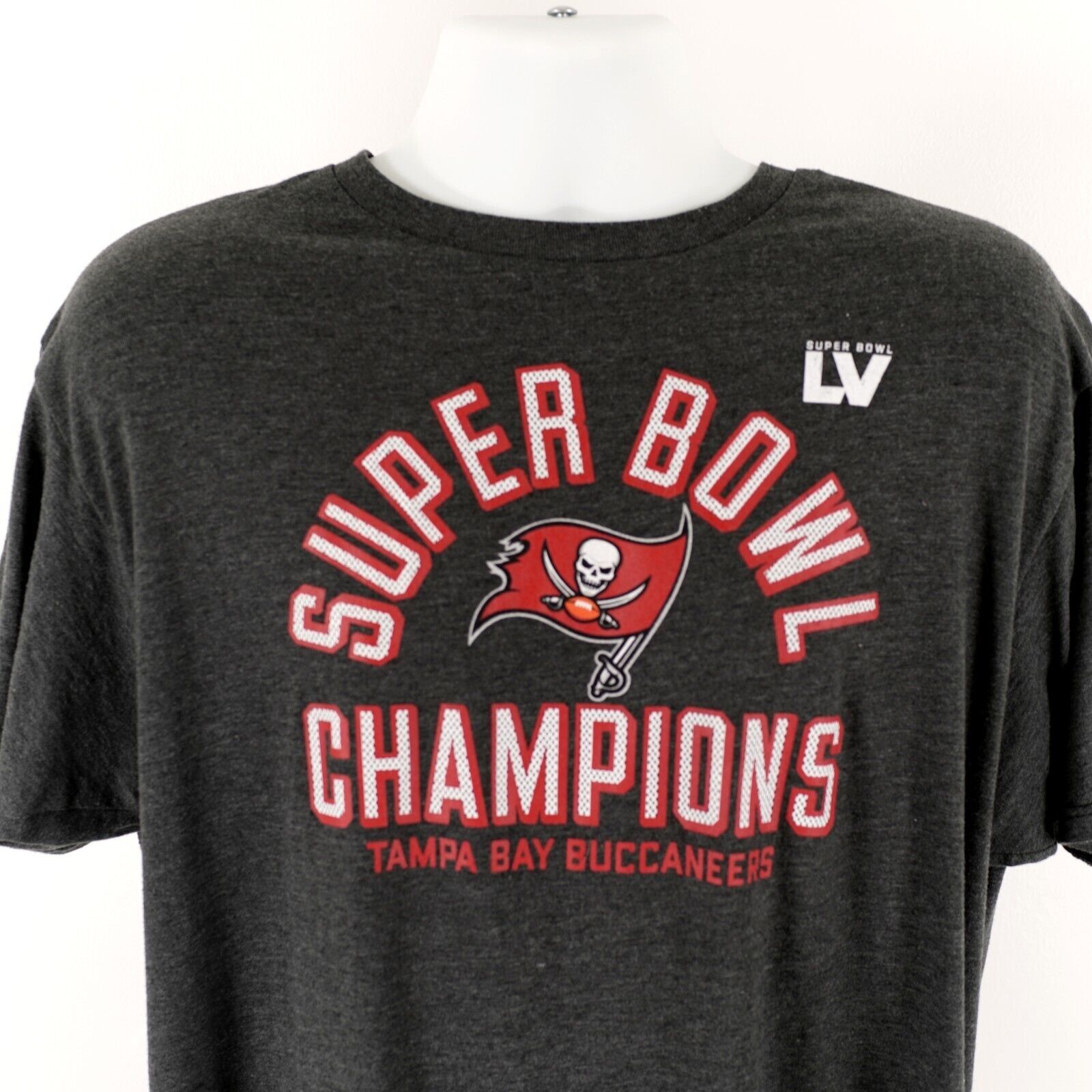 NFL NFL Optima Gray Buccaneers Super Bowl Champions LV XL T-Shir Size US XL / EU 56 / 4 - 5 Thumbnail