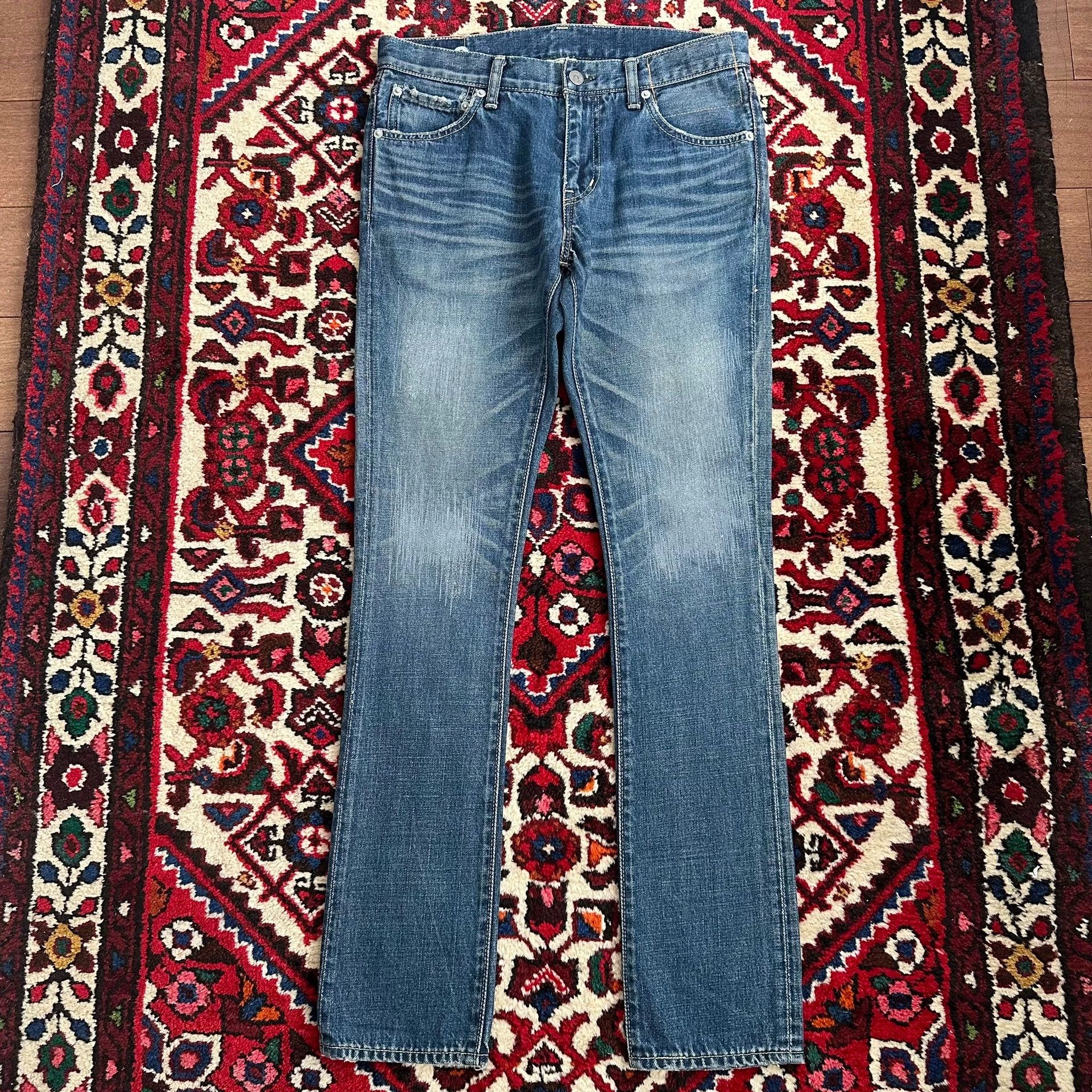 Visvim visvim 06d3 journeyman washed denim jeans w32l30 9.8/10 slim Size US 32 / EU 48 - 1 Thumbnail
