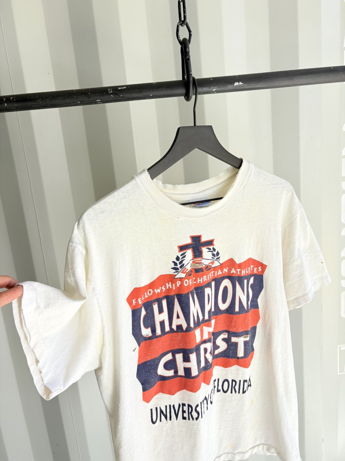 Vintage Thrashed Jesus Christ Faded Distressed Shirt GRUNGE Band Size US L / EU 52-54 / 3 - 4 Thumbnail