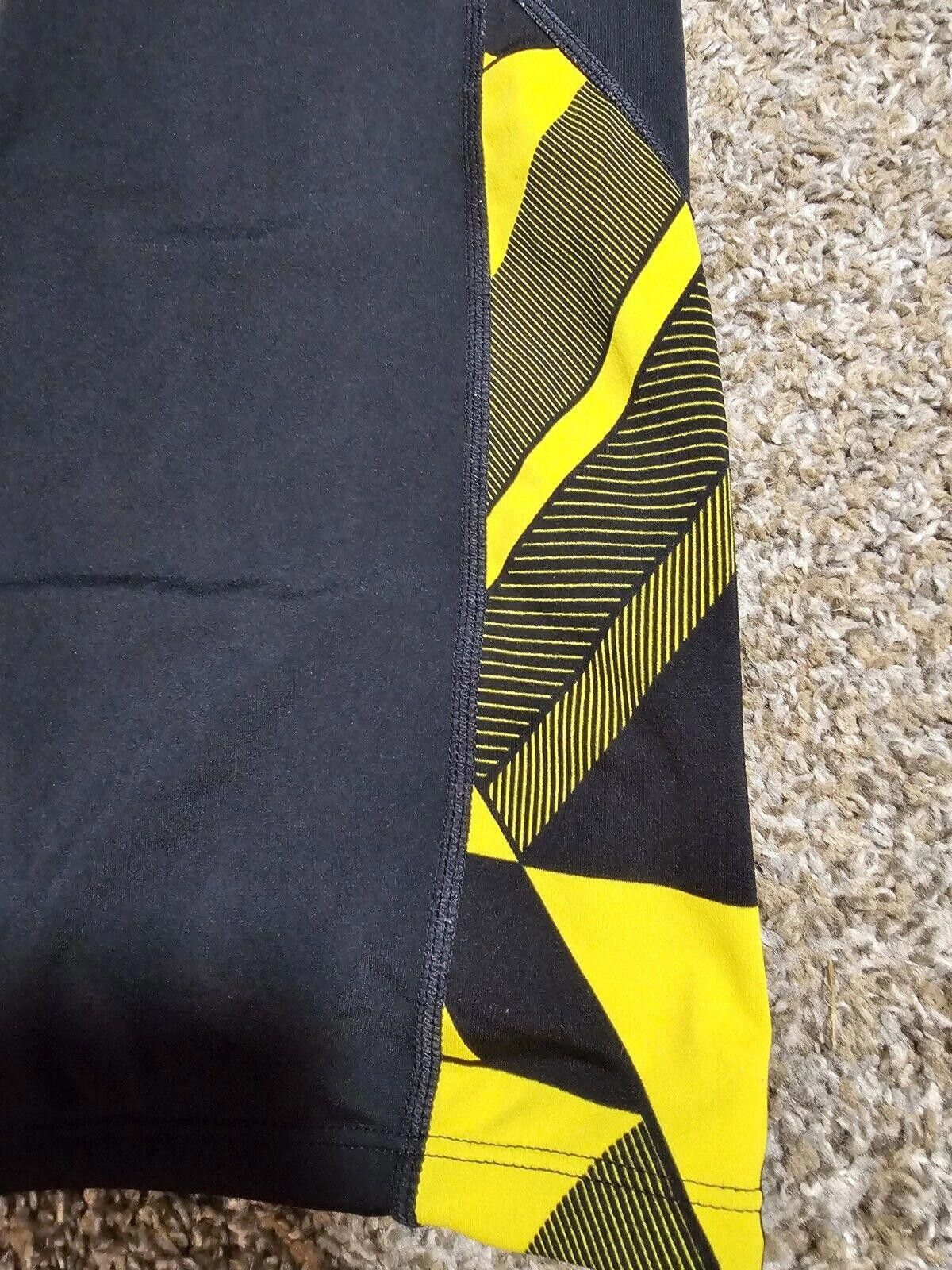 Adidas Adidas stretch bike athletic shorts Tag Size 34 Drawstring Size US 32 / EU 48 - 9 Thumbnail