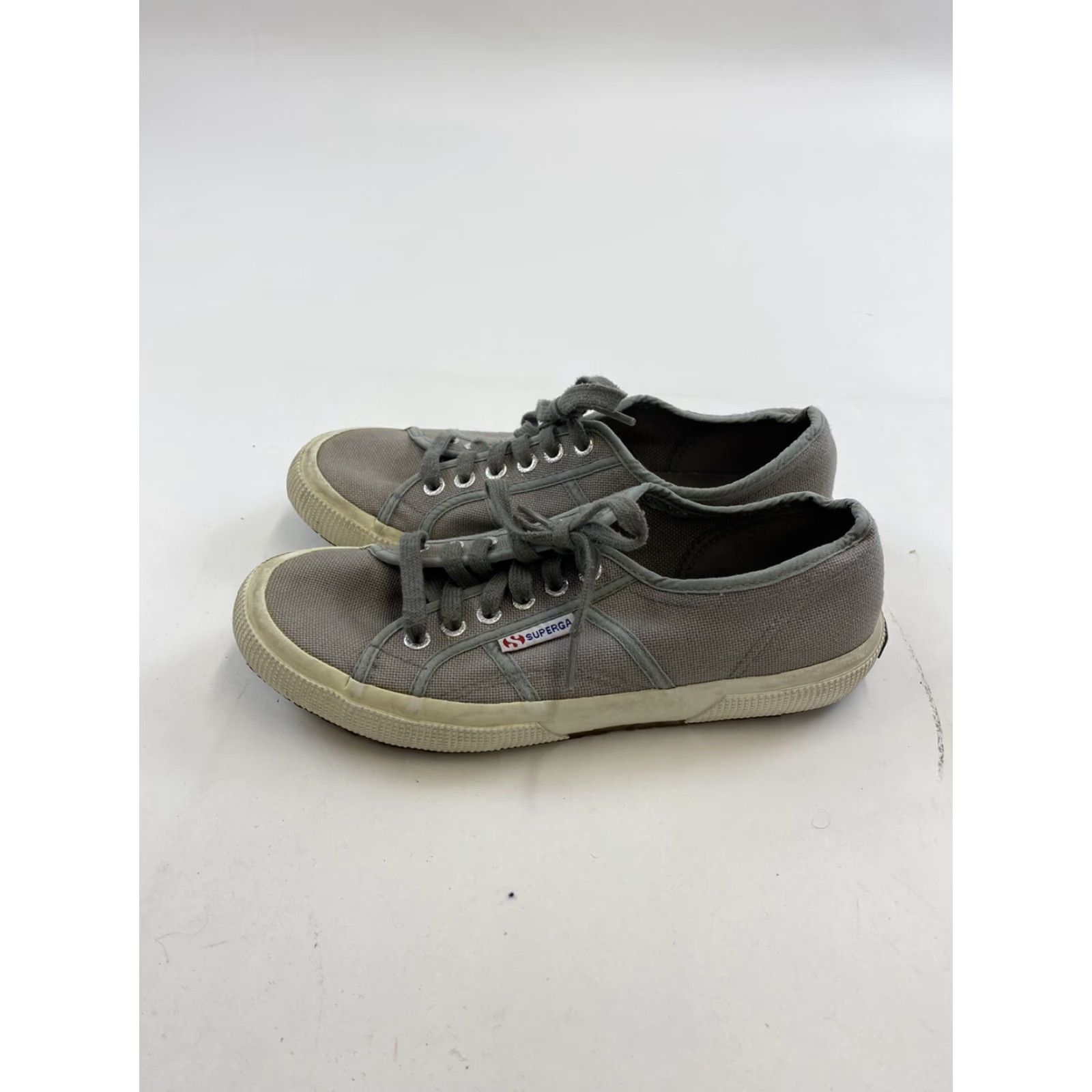 Superga VINTAGE Superga Sneakers Womens 8 Grey Shoes Walking Womens, Grey, 8, Sneakers, Walking, US 8, EUR 39 Size US 8 / IT 38 - 3 Thumbnail
