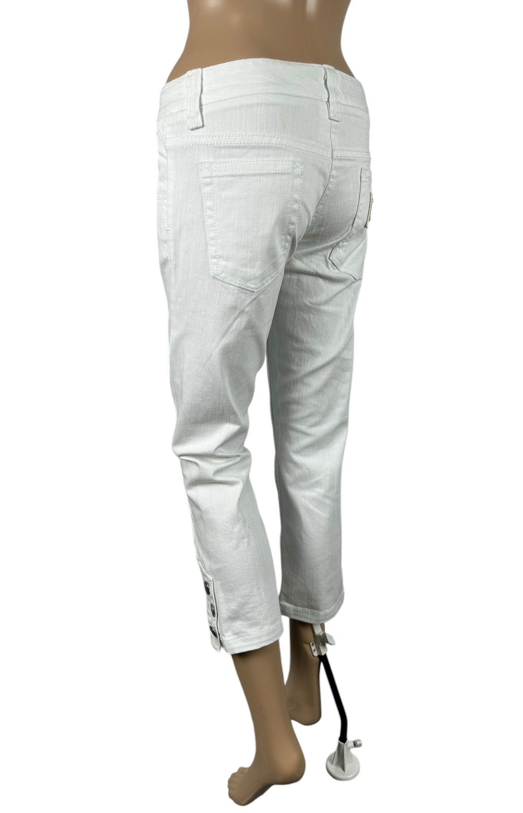 Dolce & Gabbana Dolce & Gabbana Jeans Crop Metal Logo Button Accent size 40 Size 27" / US 4 / IT 40 - 11 Thumbnail