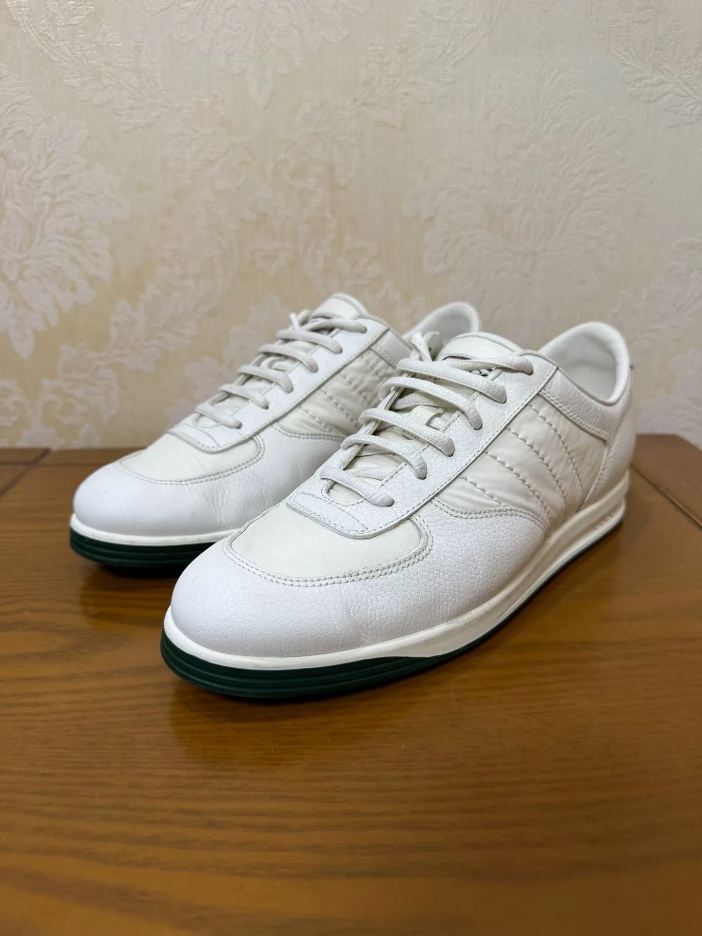 Gucci Gucci Orange Lowtop Sneakers us_8-5 Women Size US 8.5 / IT 38.5 - 1 Thumbnail