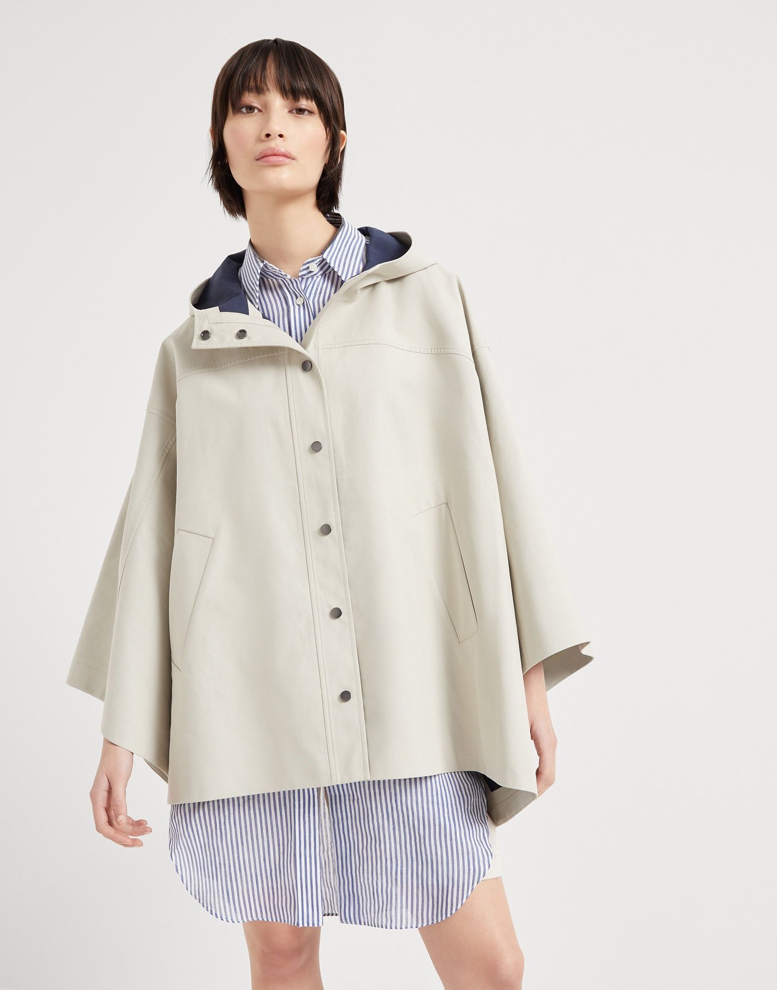 Brunello Cucinelli o1la1rc1a0326 Water-Resistant Bonded Jacket in Beige Size M / US 6-8 / IT 42-44 - 1 Thumbnail