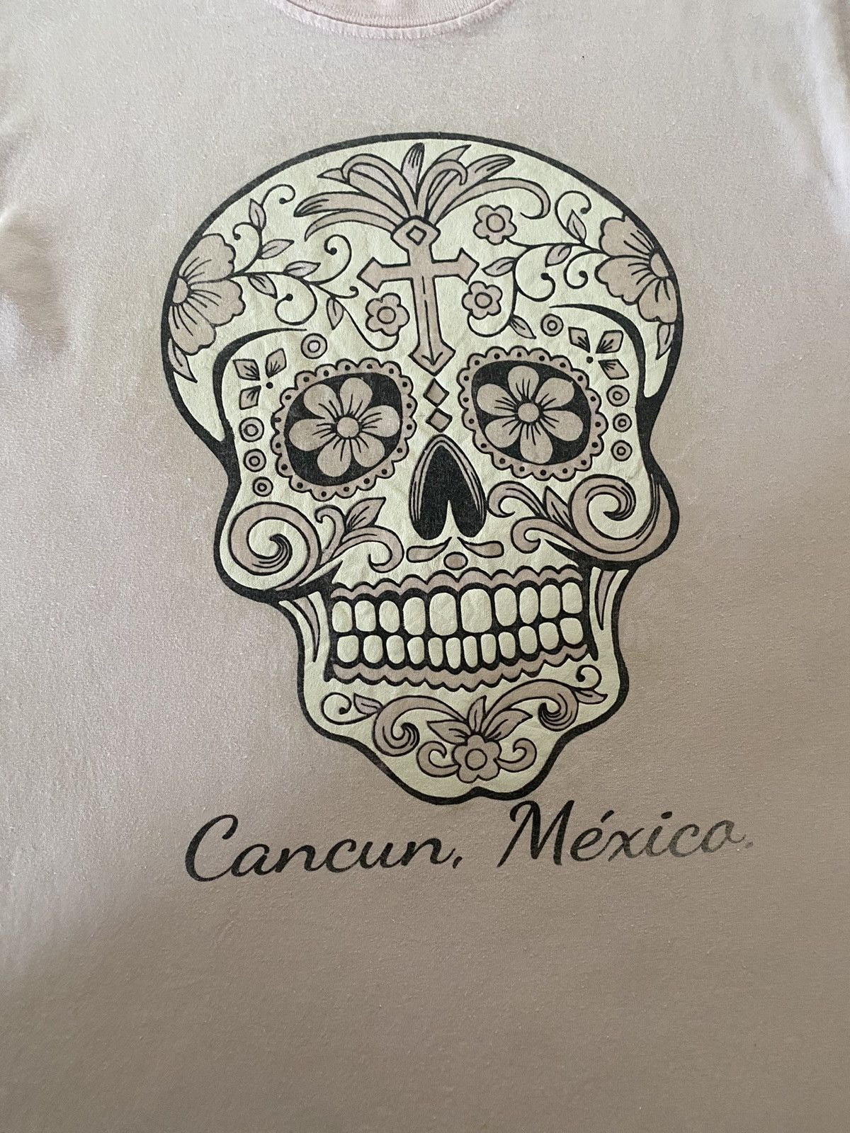 Affliction Vintage Y2k Cancun, Mexica, Cross Skull Tee Size US S / EU 44-46 / 1 - 3 Thumbnail