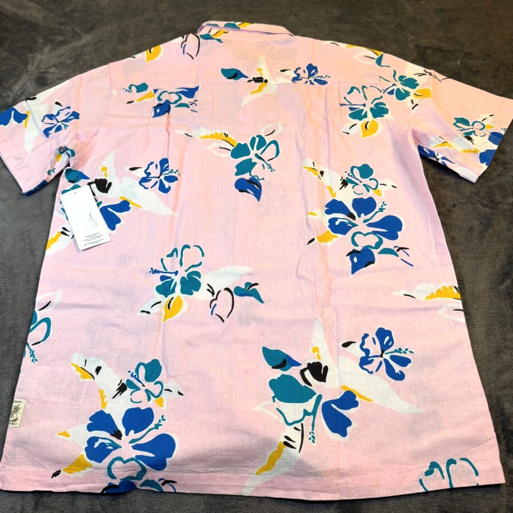 Hurley Hurley Button-Up Shirt Mens M Pink Floral Short Sleeve Linen NWT 90s? tropical beach aloha Pocket Size US M / EU 48-50 / 2 - 5 Thumbnail