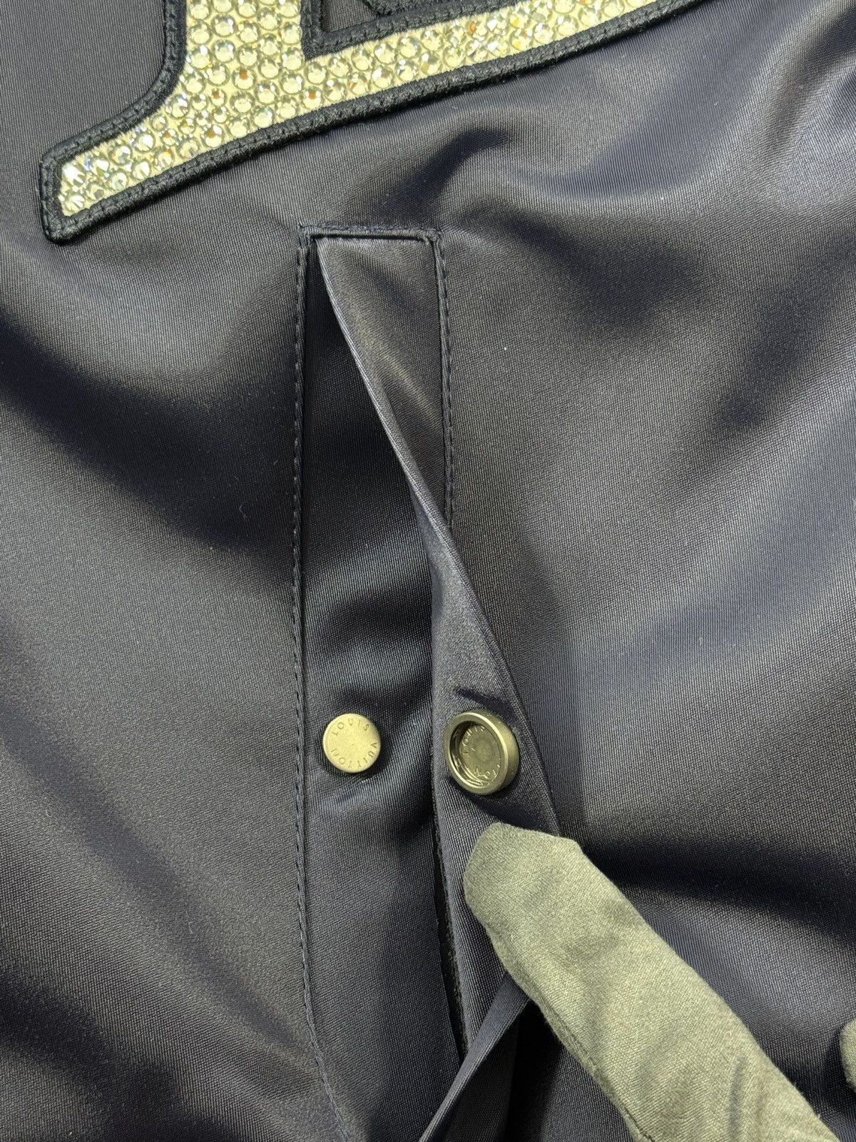 Louis Vuitton LV LOVERS CRYSTAL DETAILED BOMBER JACKET Size US L / EU 52-54 / 3 - 7 Thumbnail