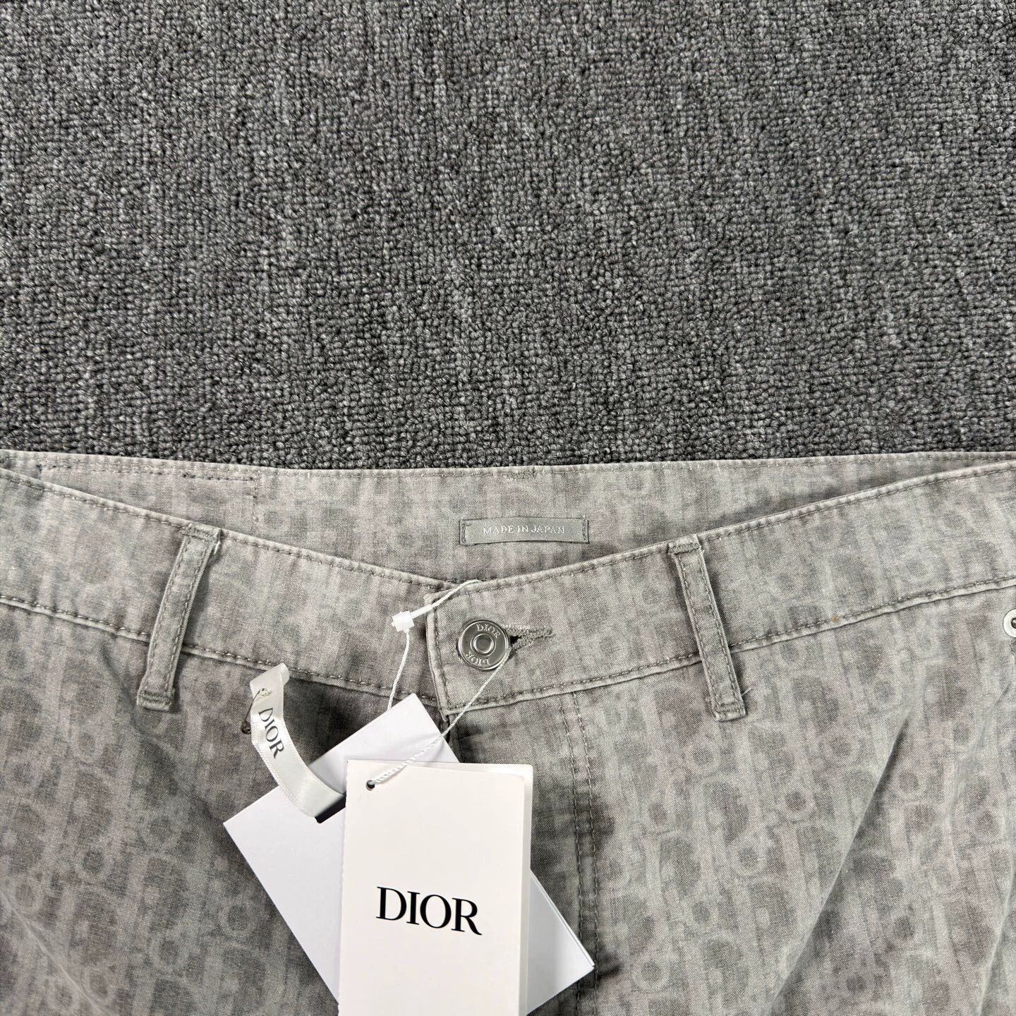 Dior Dior 25 gray all over print jeans 44 like new Size US 28 / EU 44 - 3 Thumbnail