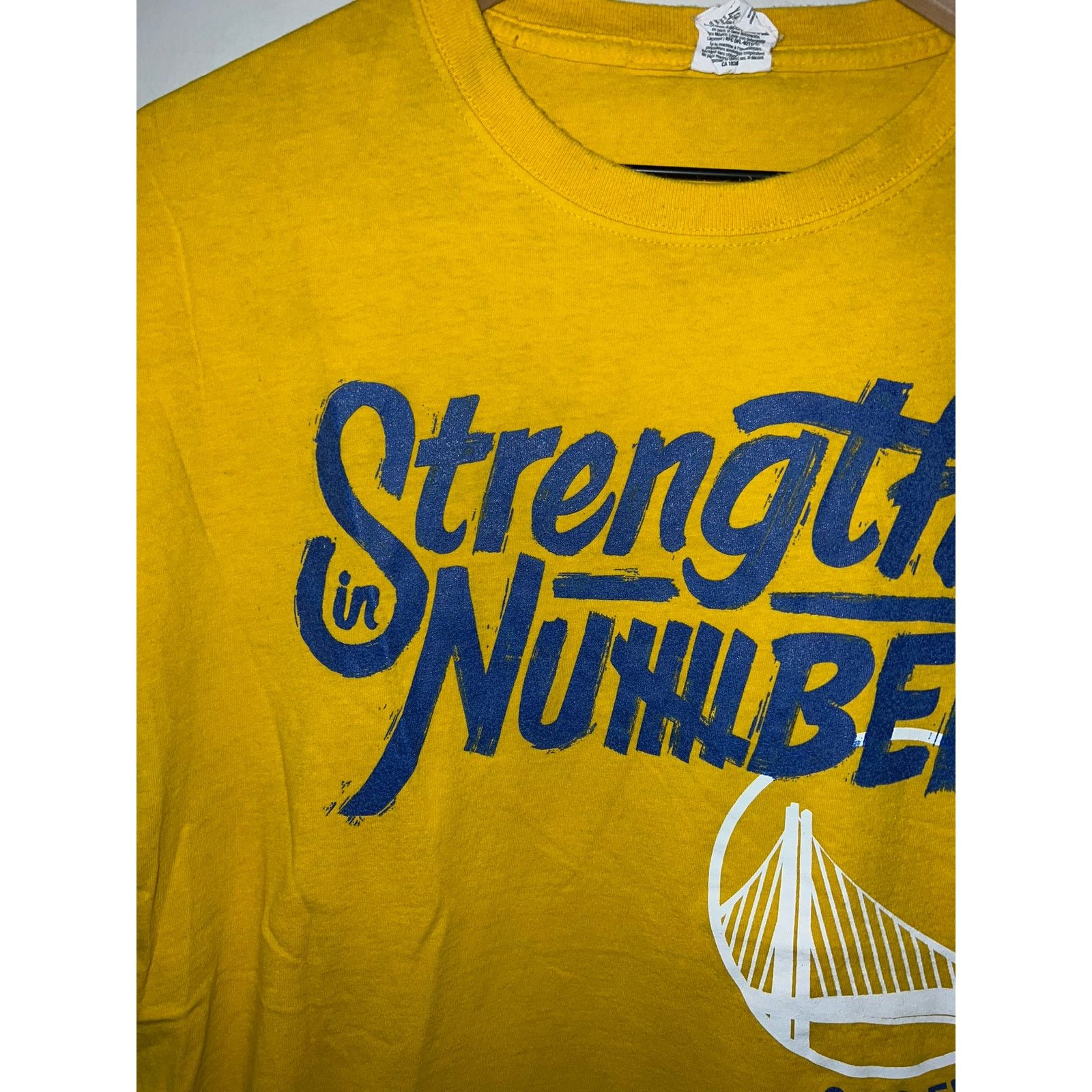 NBA NBA Finals Golden State Warriors Shirt Tee Stained 2016 XL Size US XL / EU 56 / 4 - 2 Thumbnail